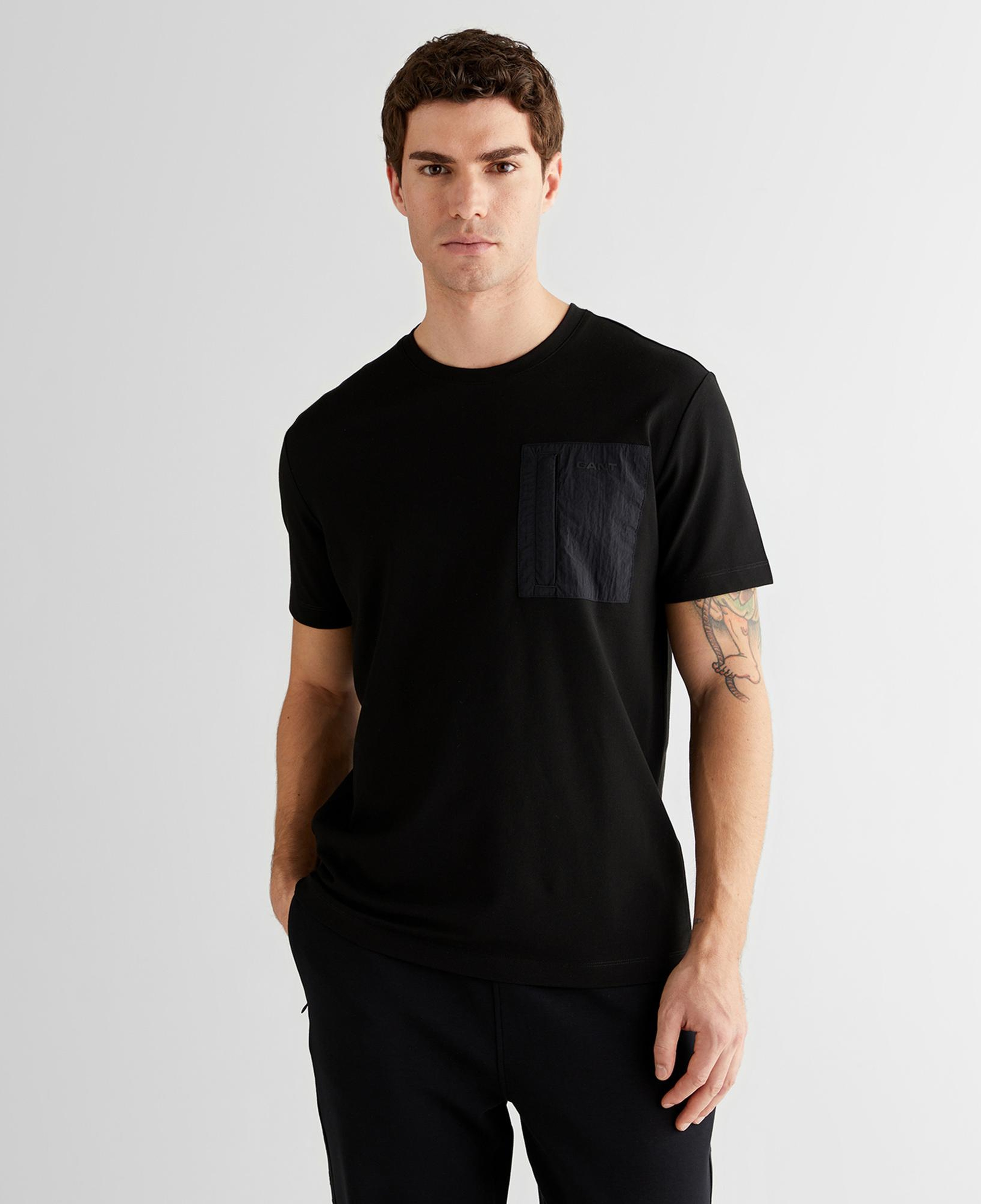 GANT Erkek Siyah Regular Fit Bisiklet Yaka T-Shirt