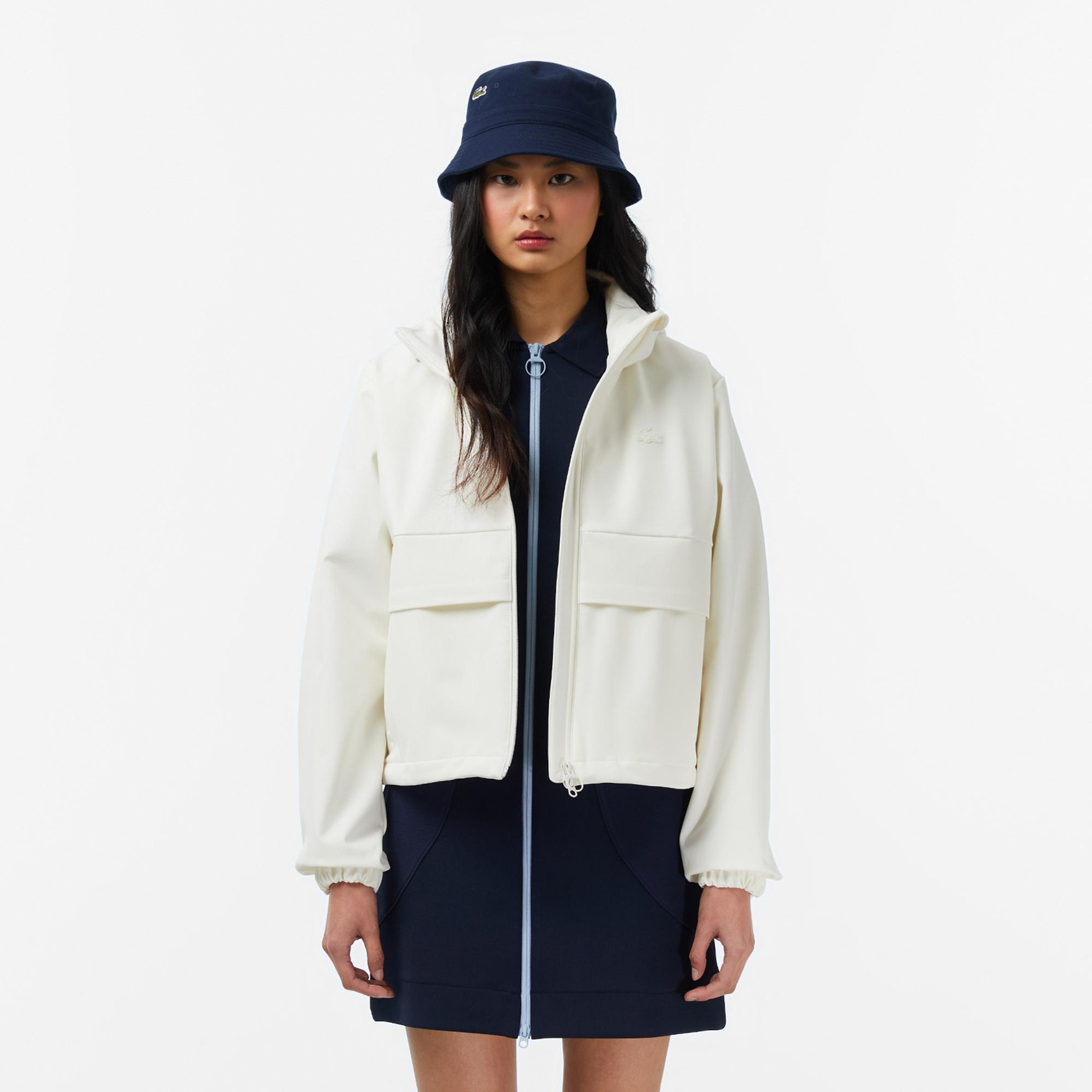 Lacoste Kadın Regular Fit Kapüşonlu Baskılı Krem Yağmurluk