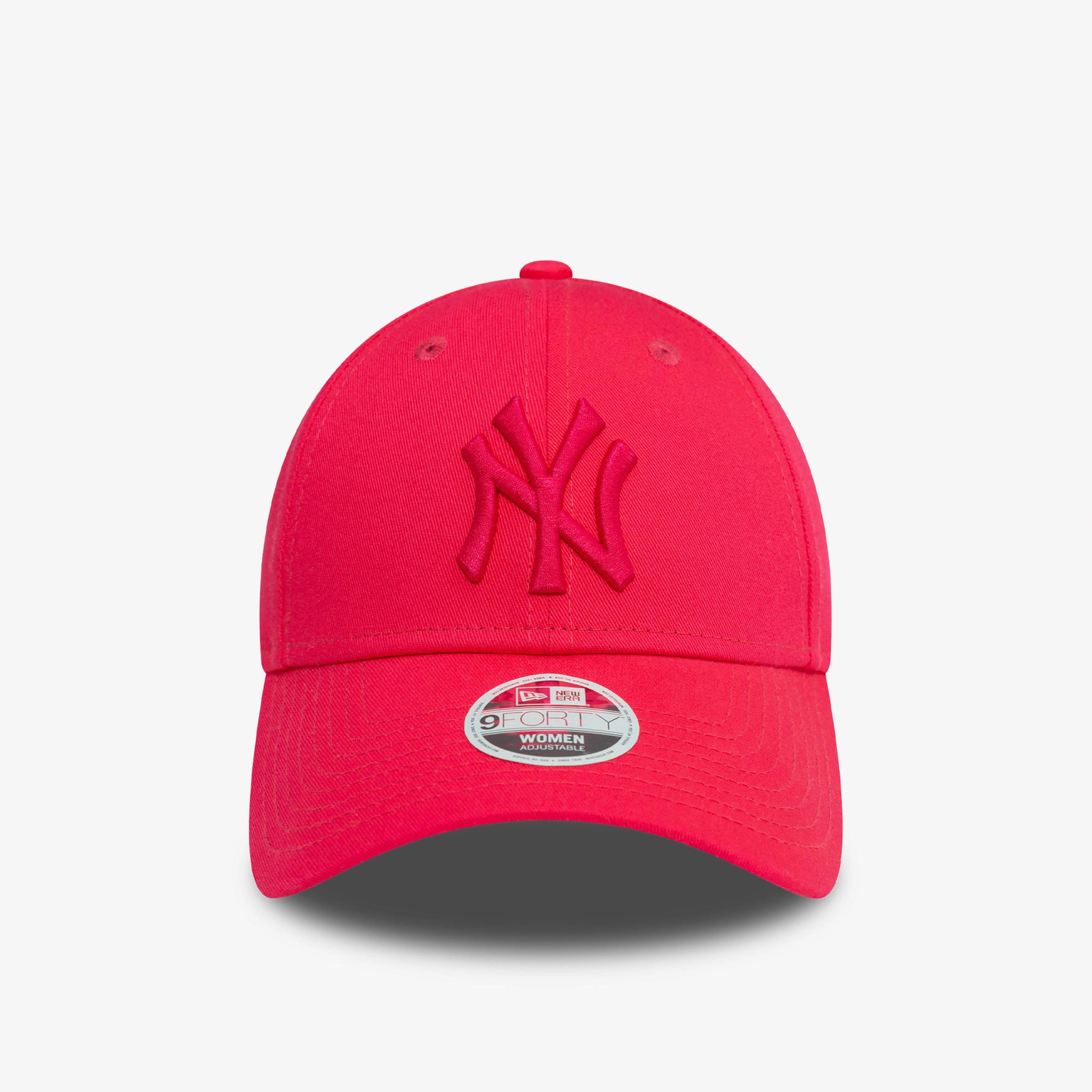 New Era League Essentials 9Forty New York Yankees Kadın Kırmızı Şapka