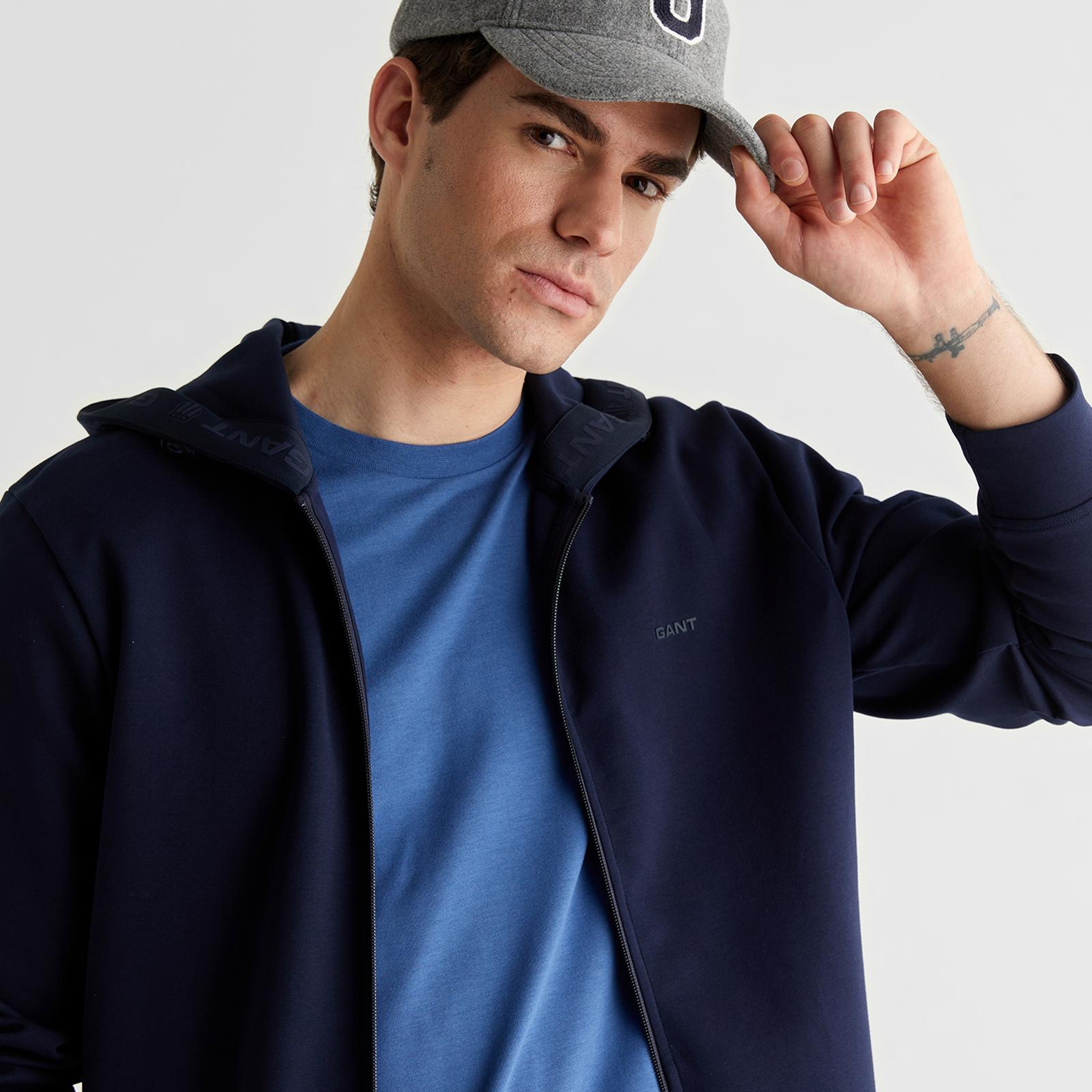 GANT Erkek Lacivert Fermuarlı Hırka