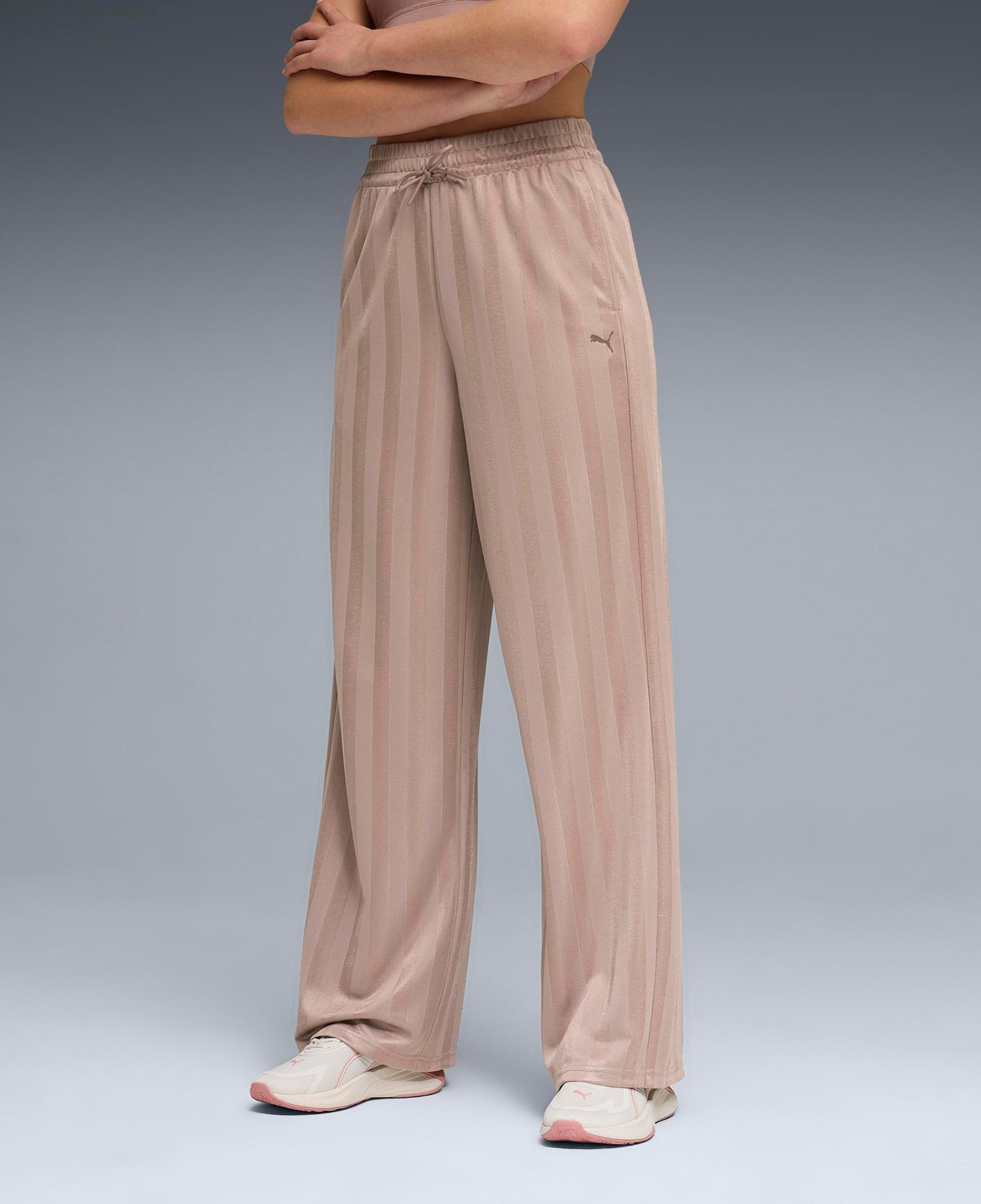 Puma P League Wide Leg Kadın Krem Antrenman Eşofman Altı