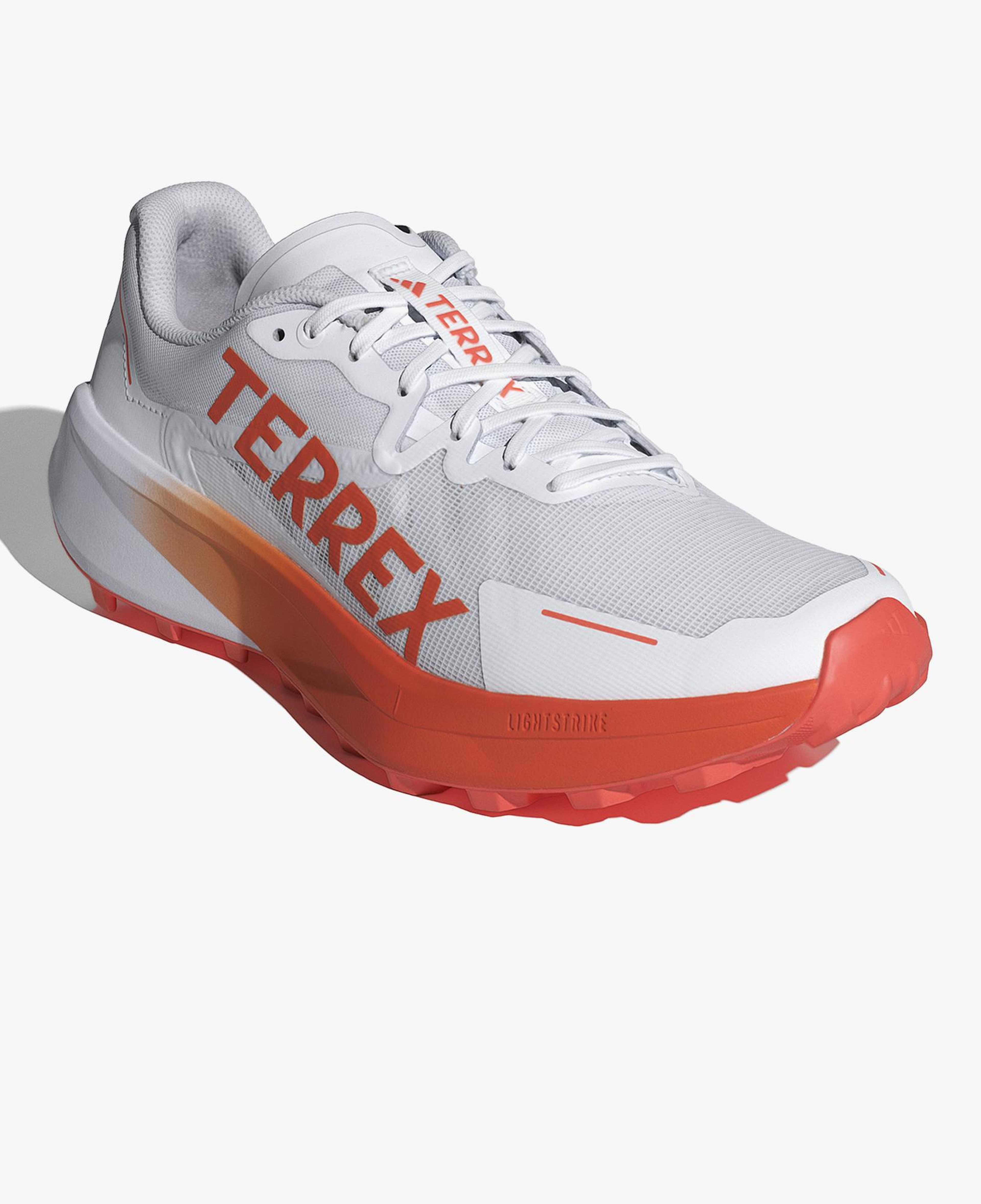 adidas Terrex Agravic 3 Arazi Erkek Beyaz Koşu Ayakkabısı