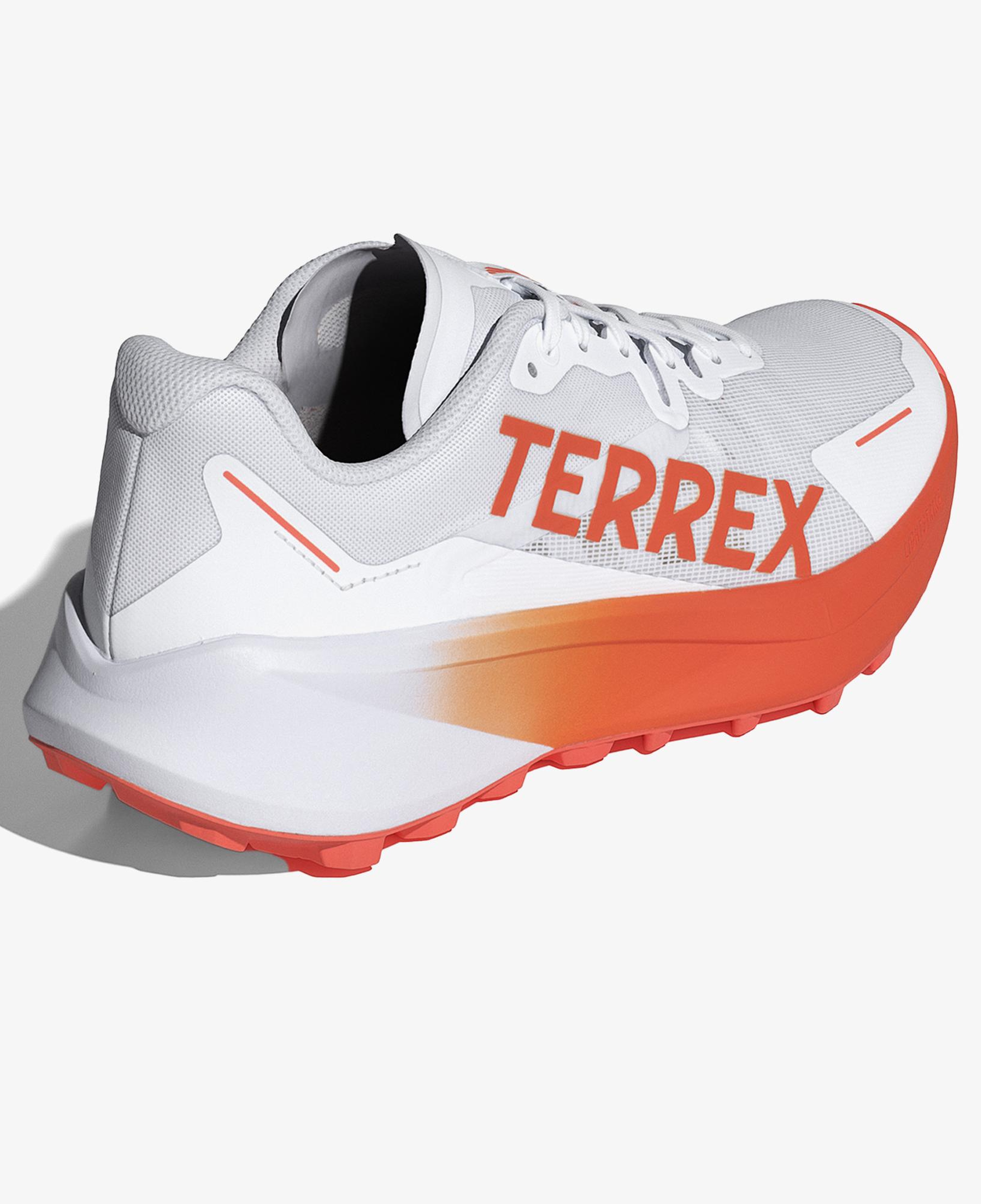 adidas Terrex Agravic 3 Arazi Erkek Beyaz Koşu Ayakkabısı