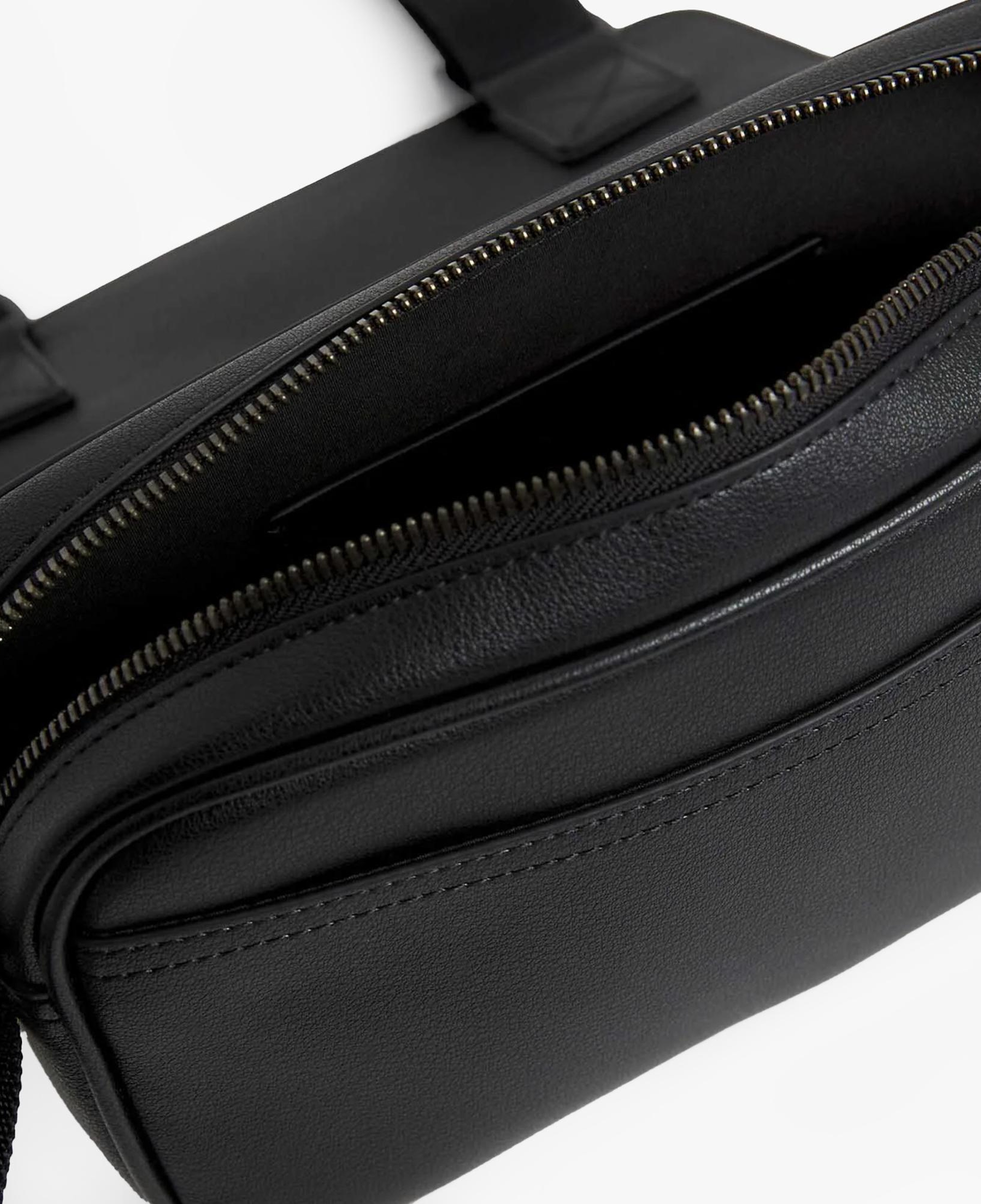 Calvin Klein Jeans Ultralight Erkek Siyah Omuz Çantası