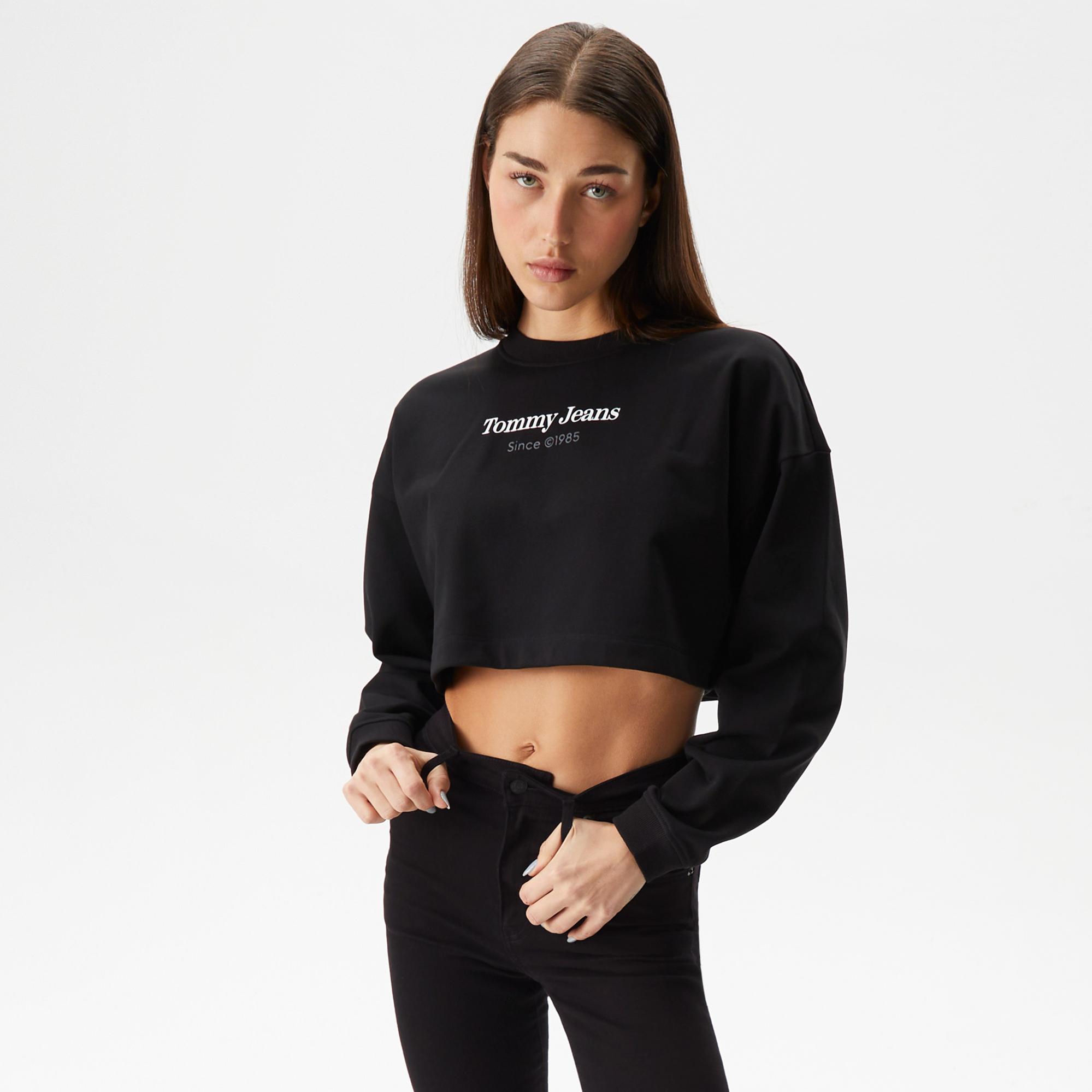 Tommy Jeans Relaxential Logo 1+ Crew Kadın Siyah Sweatshirt