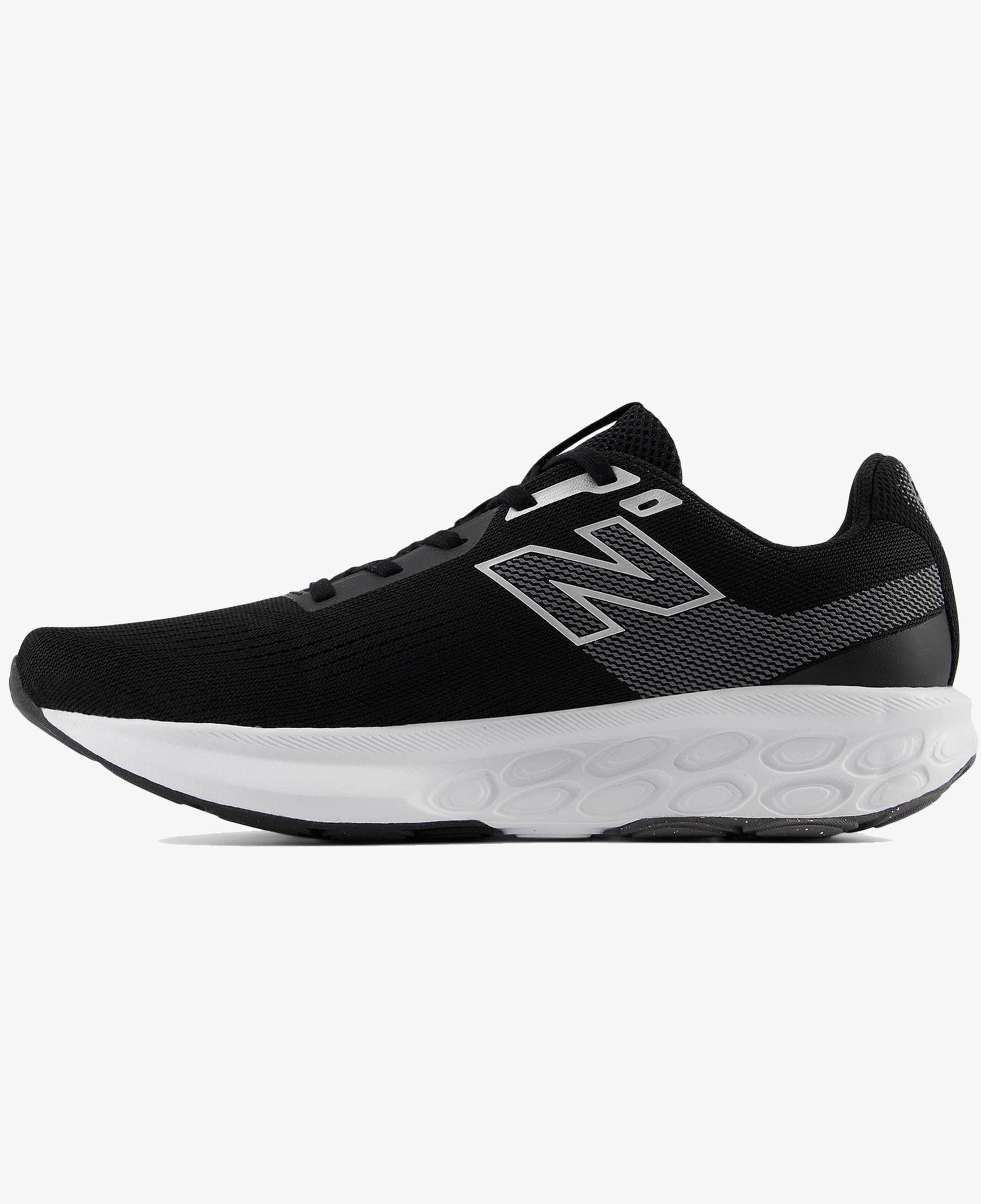New Balance Fresh Foam 520 v9 Erkek Siyah Koşu Ayakkabısı
