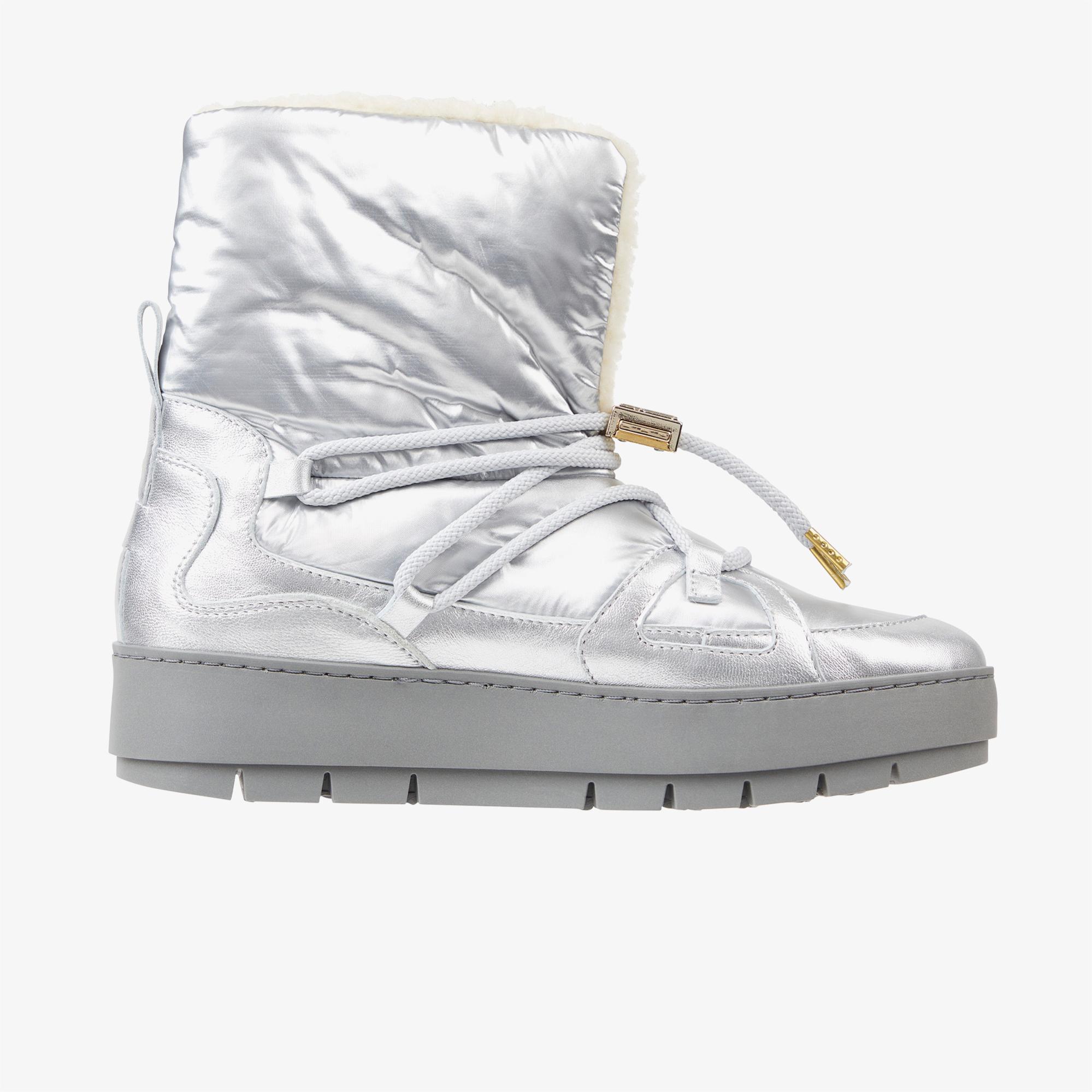 Tommy Hilfiger Essential Silver Kadın Gri Bot