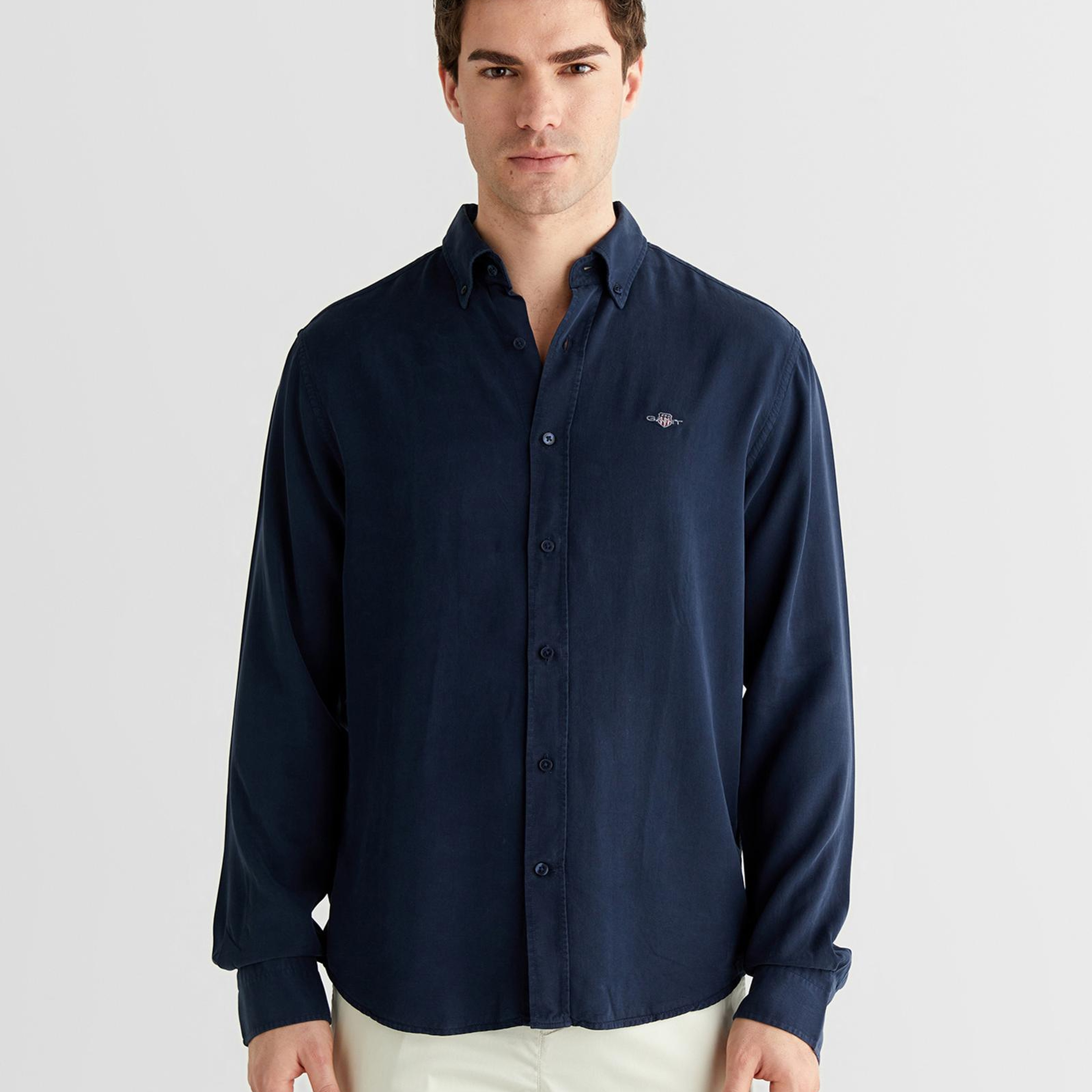 GANT Erkek Lacivert Regular Fit Düğmeli Yaka Gömlek