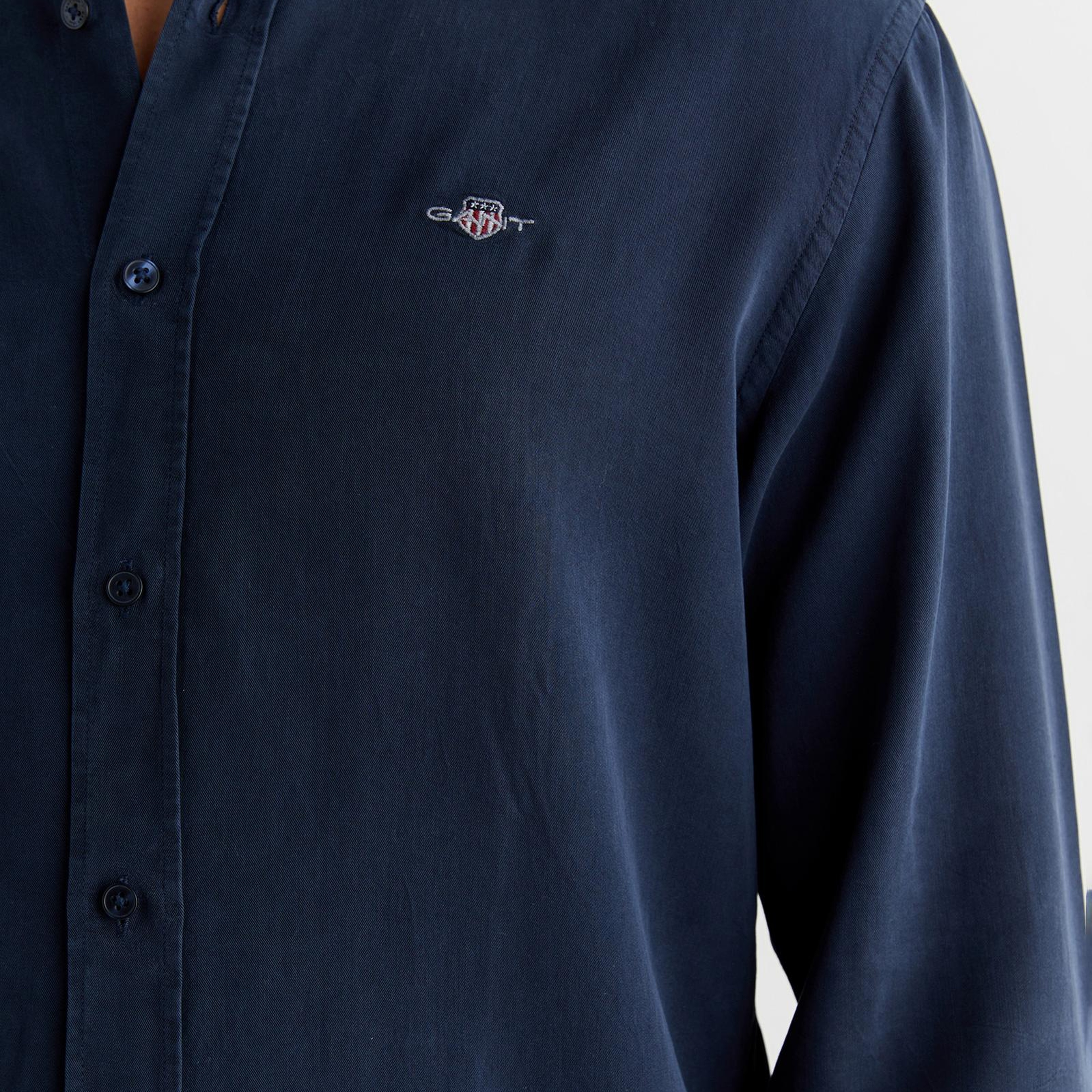 GANT Erkek Lacivert Regular Fit Düğmeli Yaka Gömlek