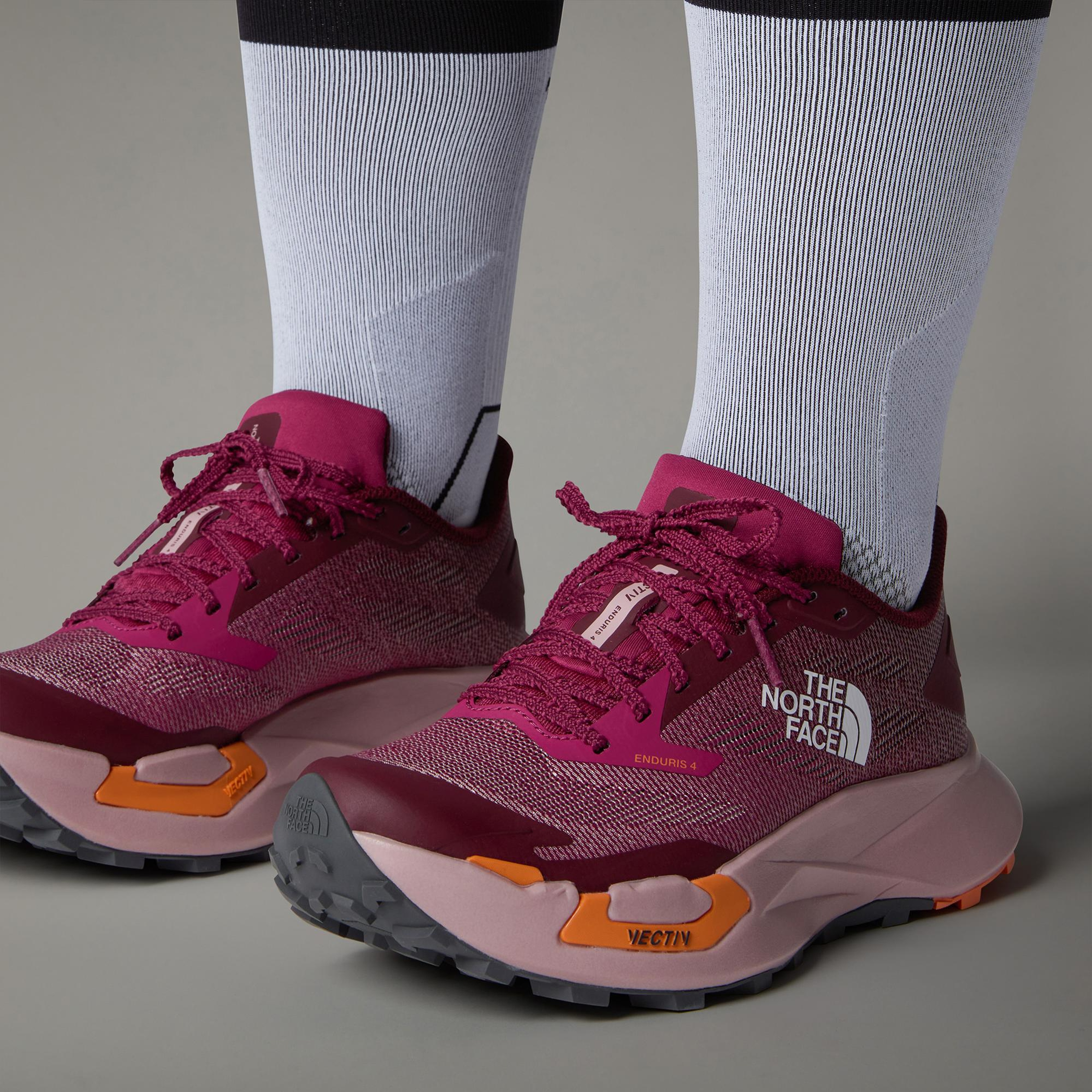 The North Face Vectiv Enduris 4 Kadın Bordo Koşu Ayakkabısı