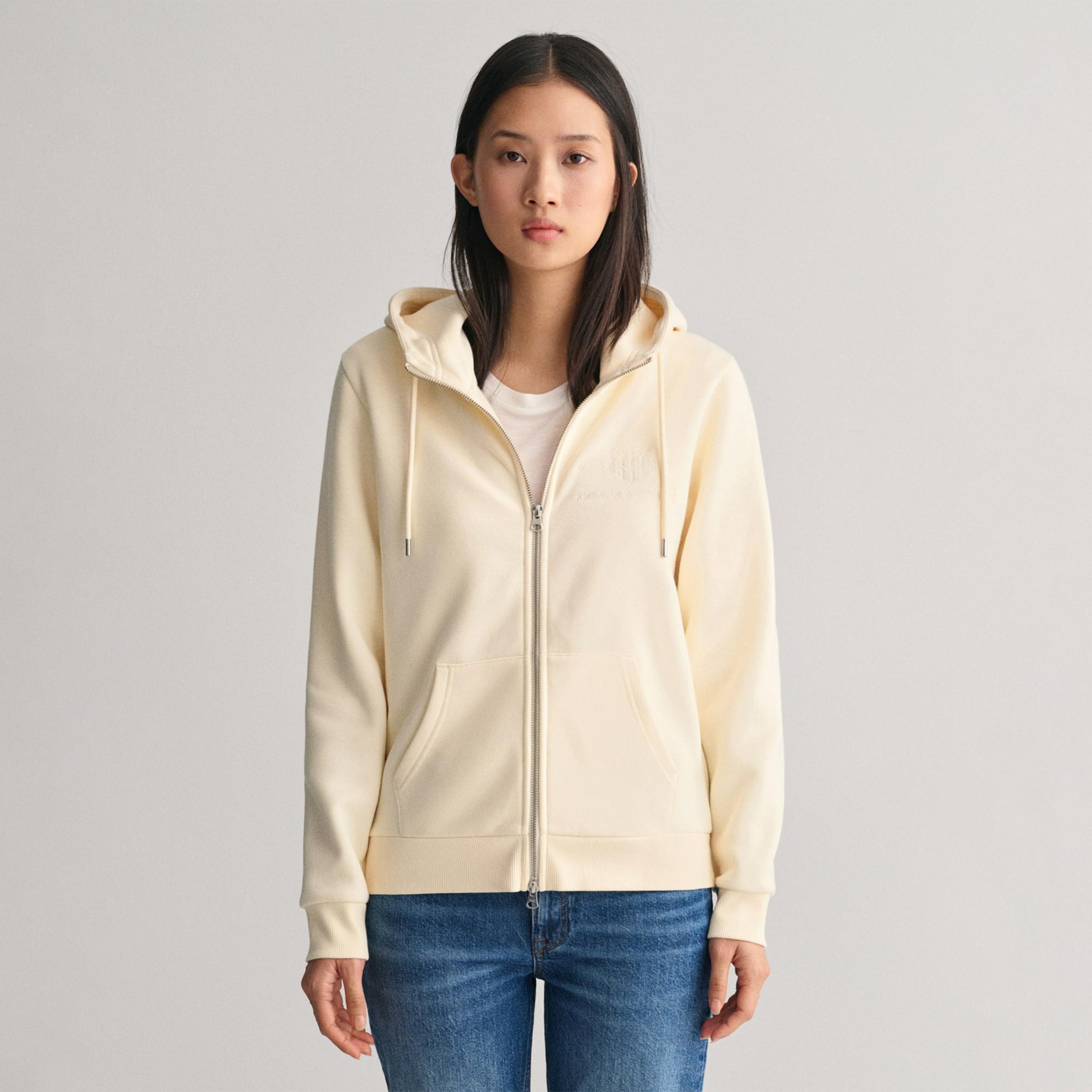 GANT Kadın Krem Regular Fit Fermuarlı Logolu Sweatshirt