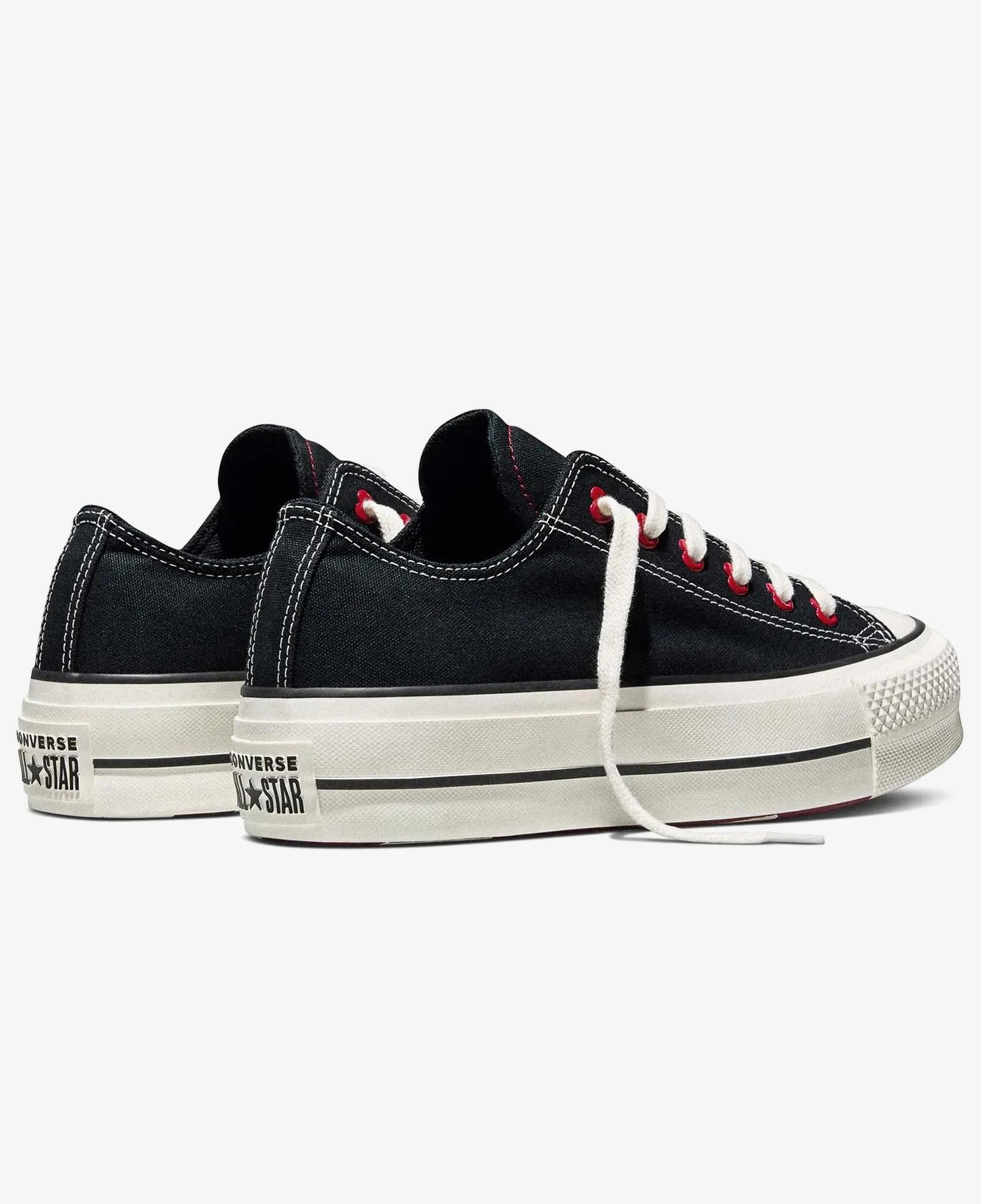 Converse Valentine's Day Chuck Taylor All Star Lift Kadın Siyah Sneaker