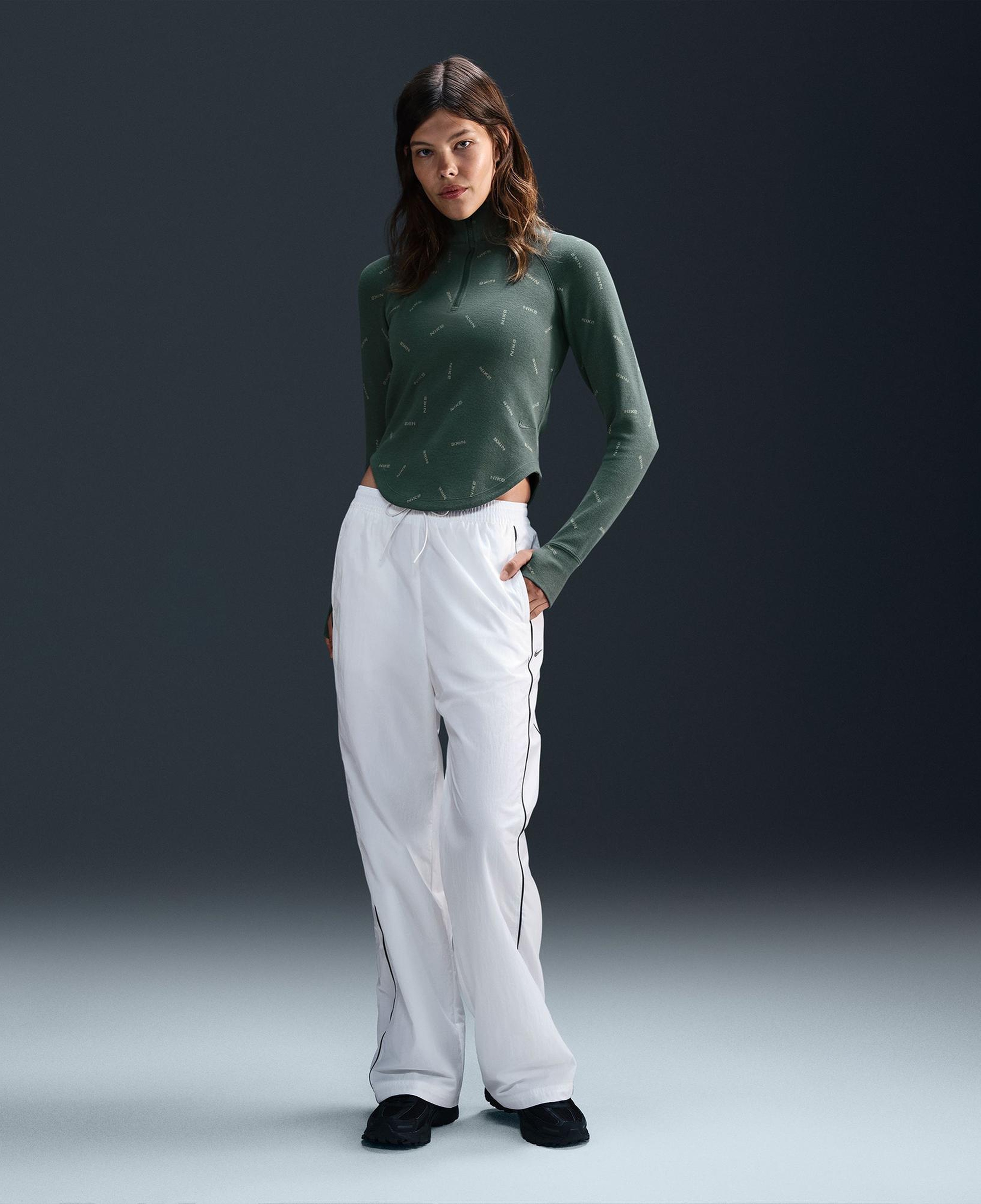 Nike Sportswear Collection Kadın Yeşil Uzun Kollu T-Shirt