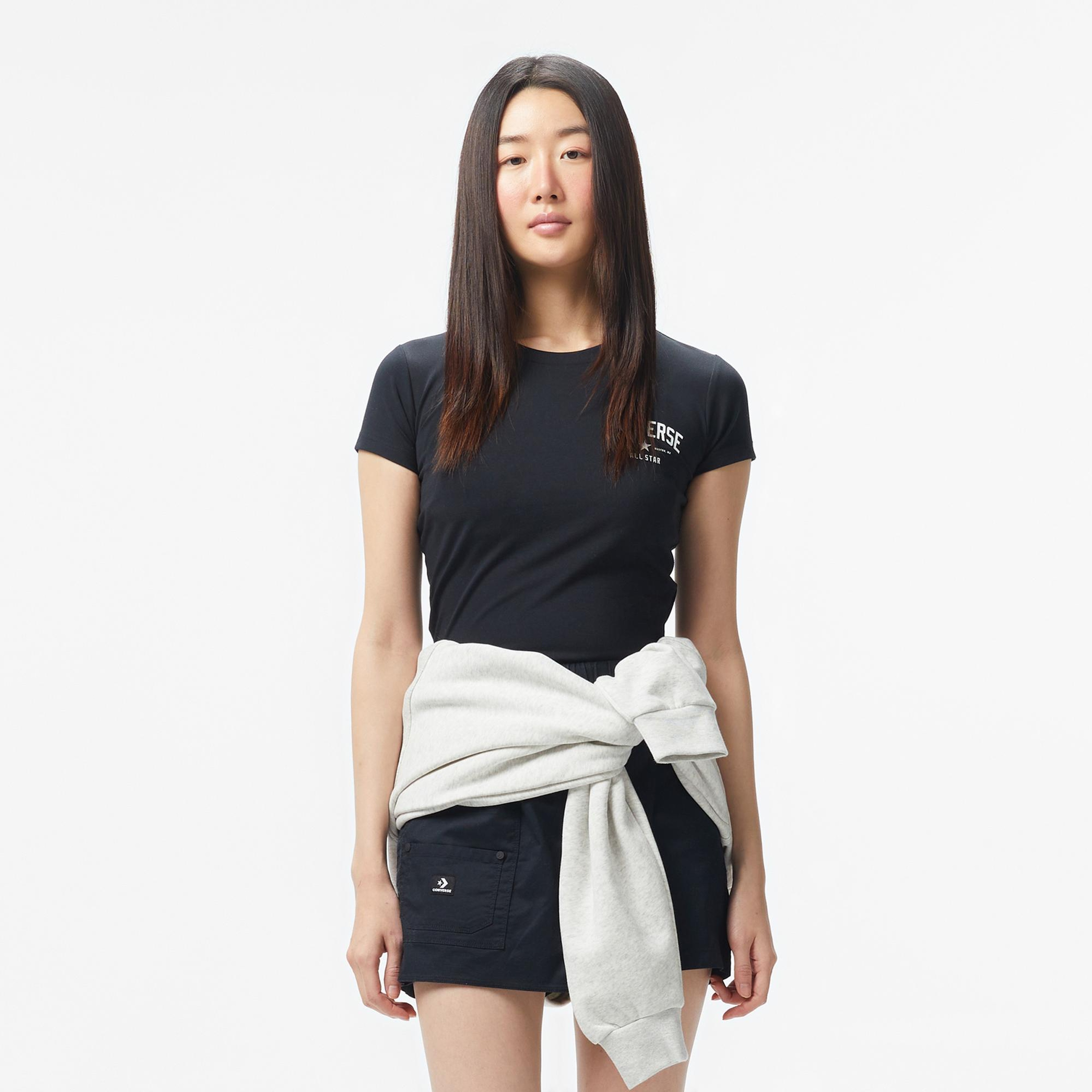 Converse Kadın Slim Fit Baskılı Siyah T-Shirt