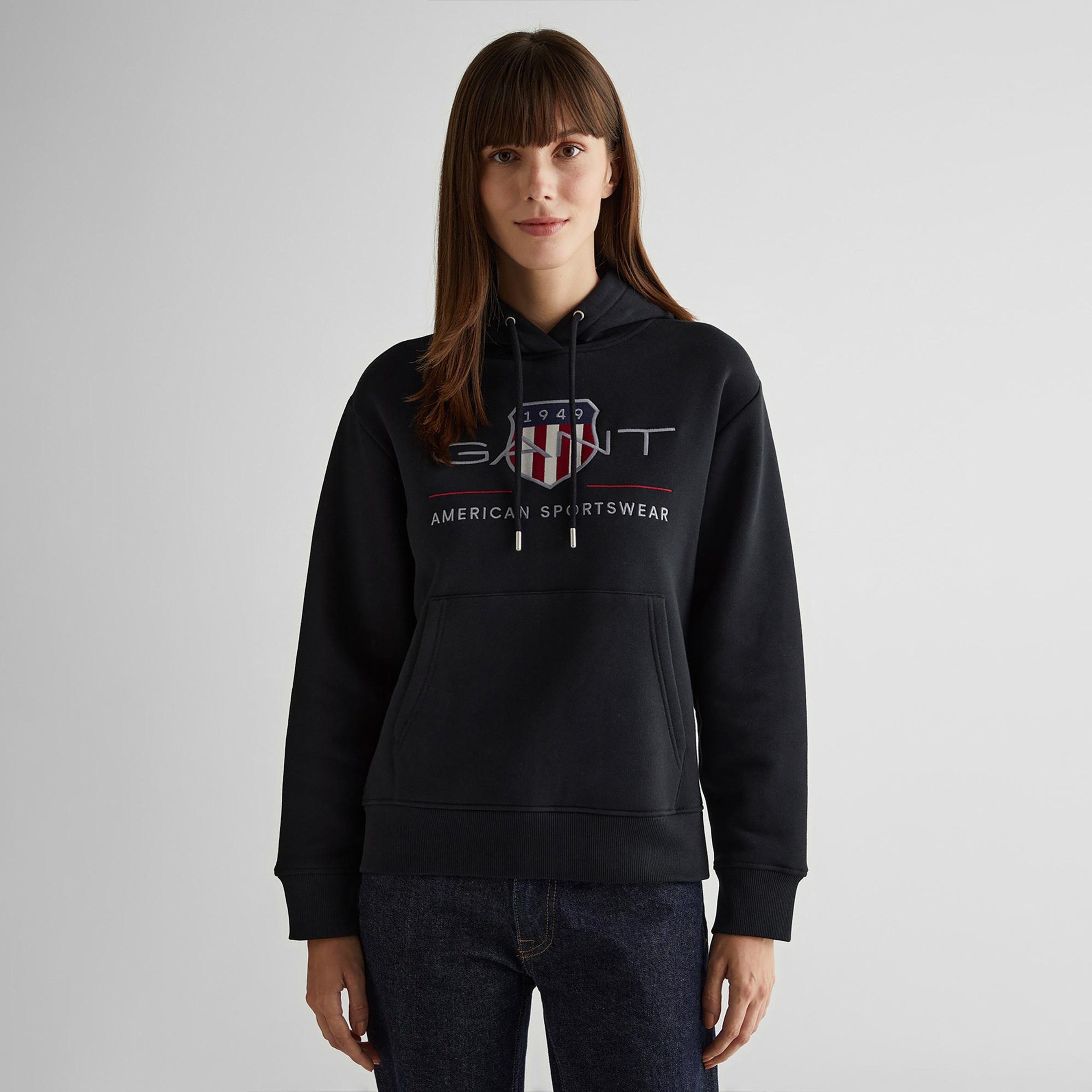 GANT Kadın Siyah Relaxed Fit Kapüşonlu Logolu Sweatshirt