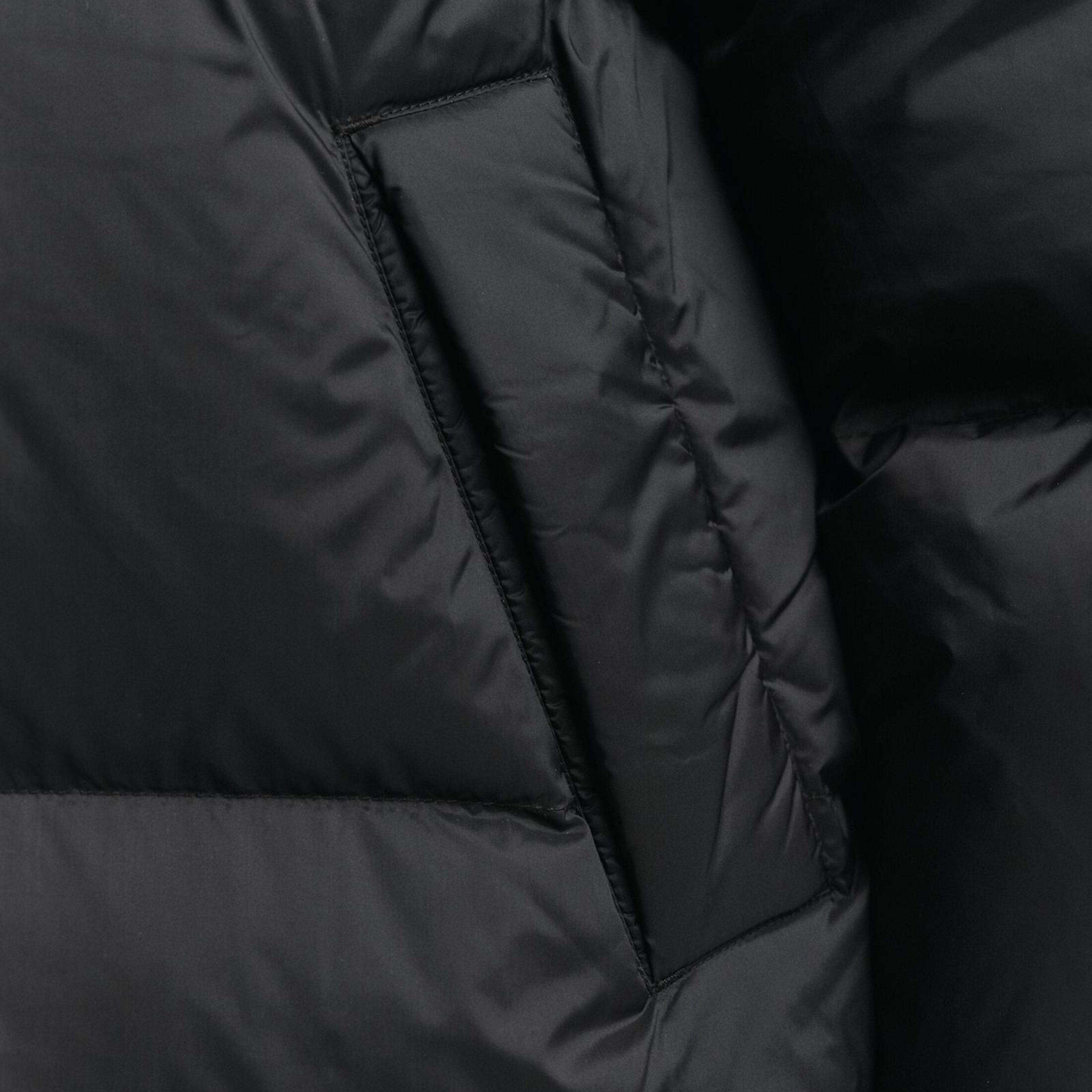 GANT Kadın Siyah Relaxed Fit Kapüşonlu Mont
