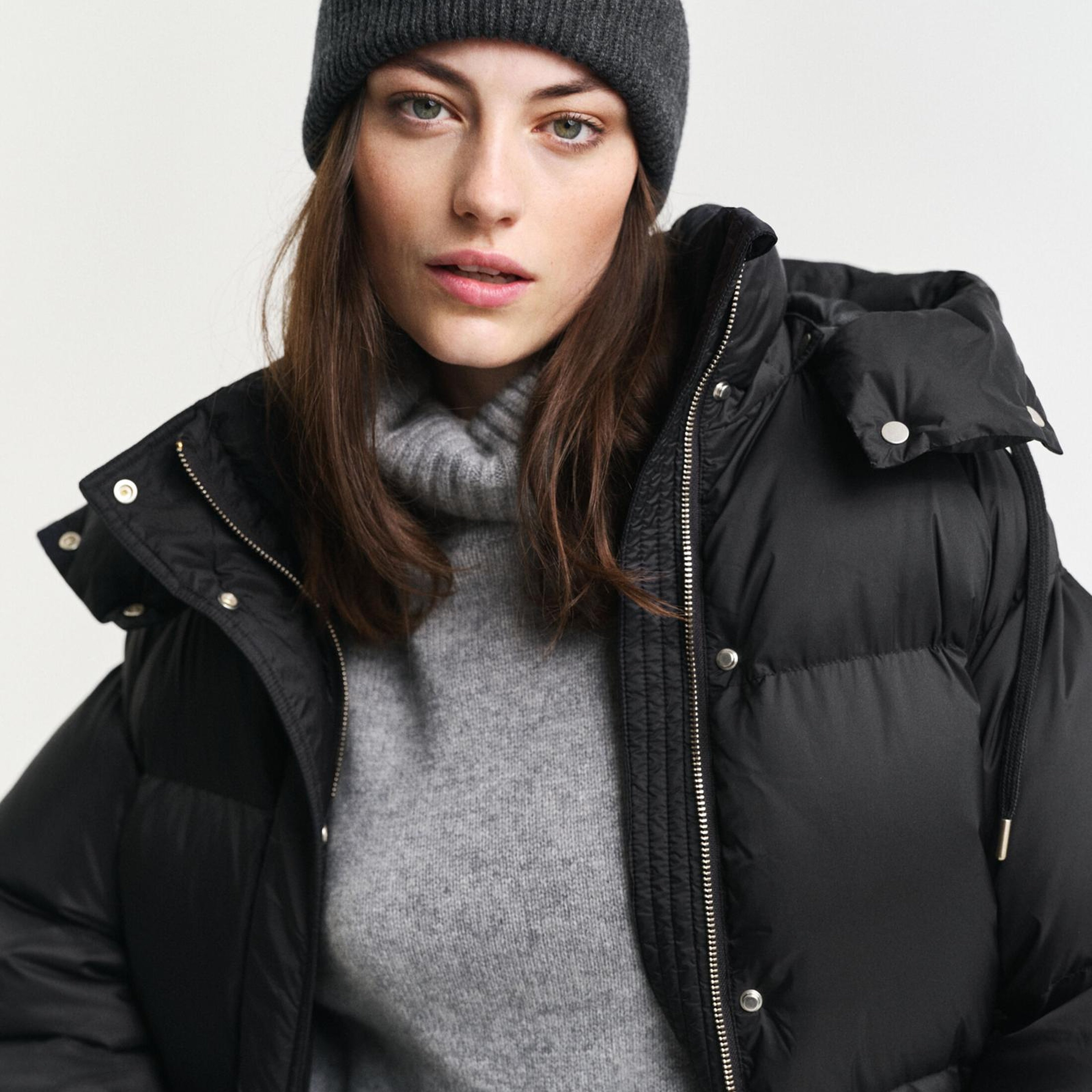 GANT Kadın Siyah Relaxed Fit Kapüşonlu Mont