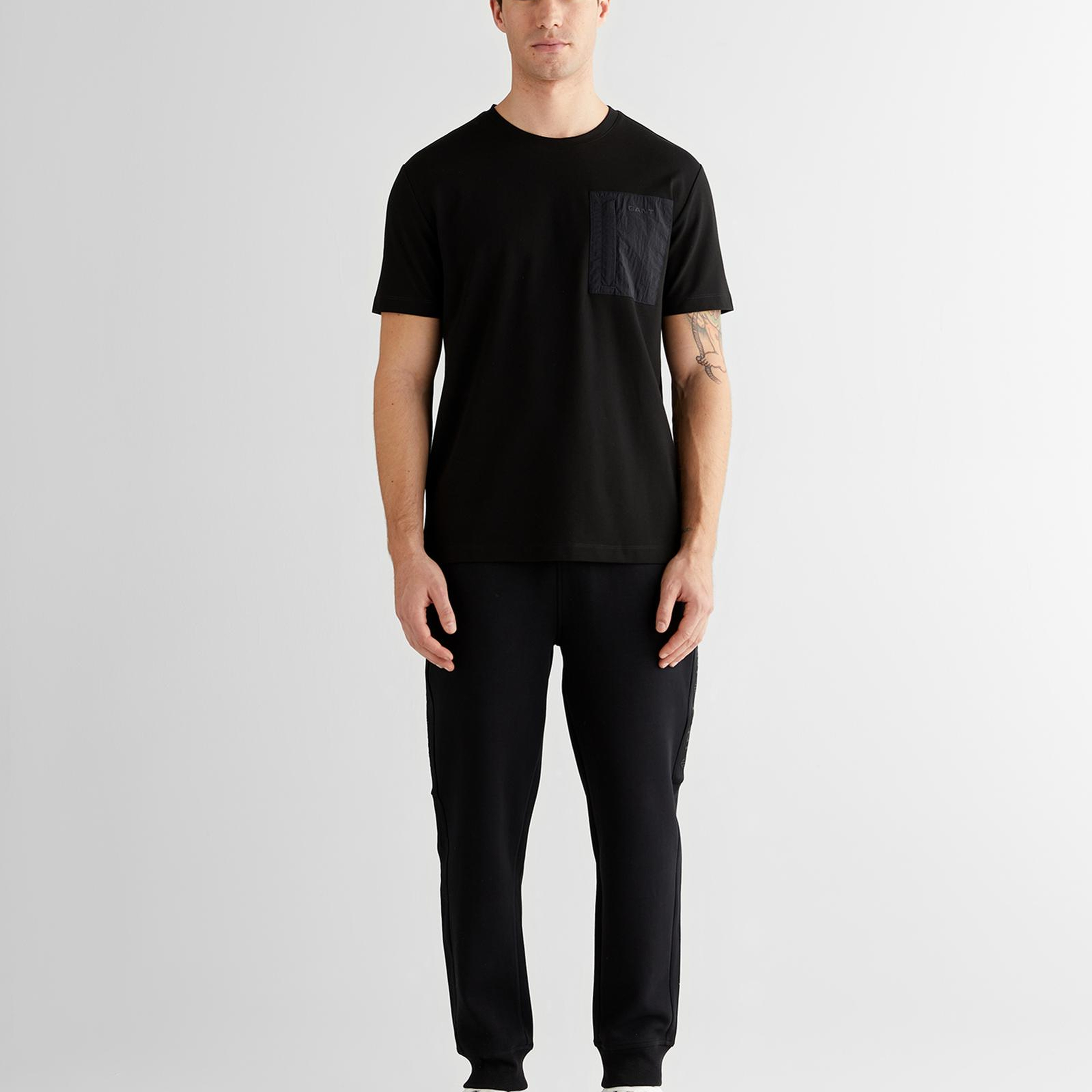 GANT Erkek Siyah Regular Fit Bisiklet Yaka T-Shirt