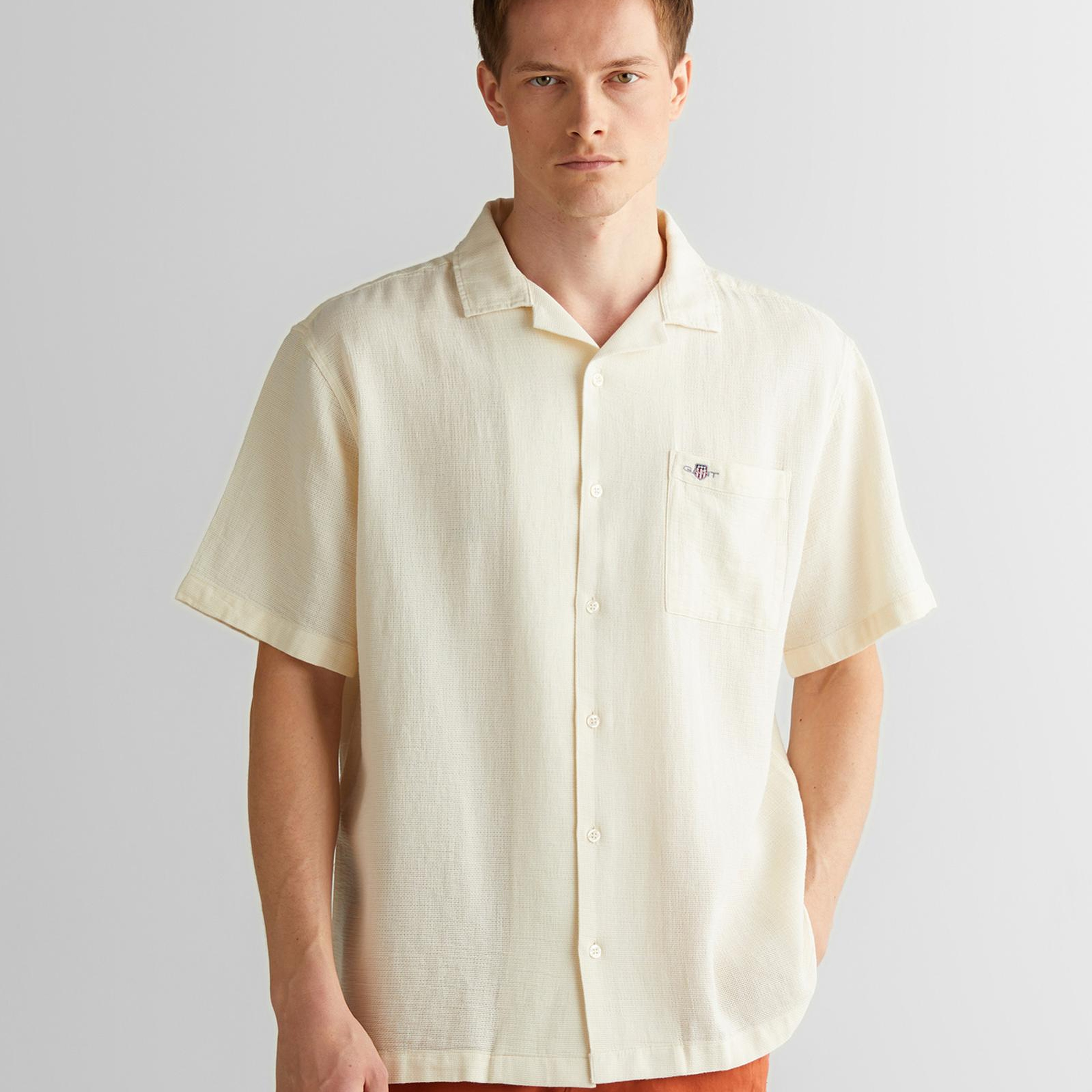 Gant Erkek Krem Regular Fit Gömlek Yaka Gömlek