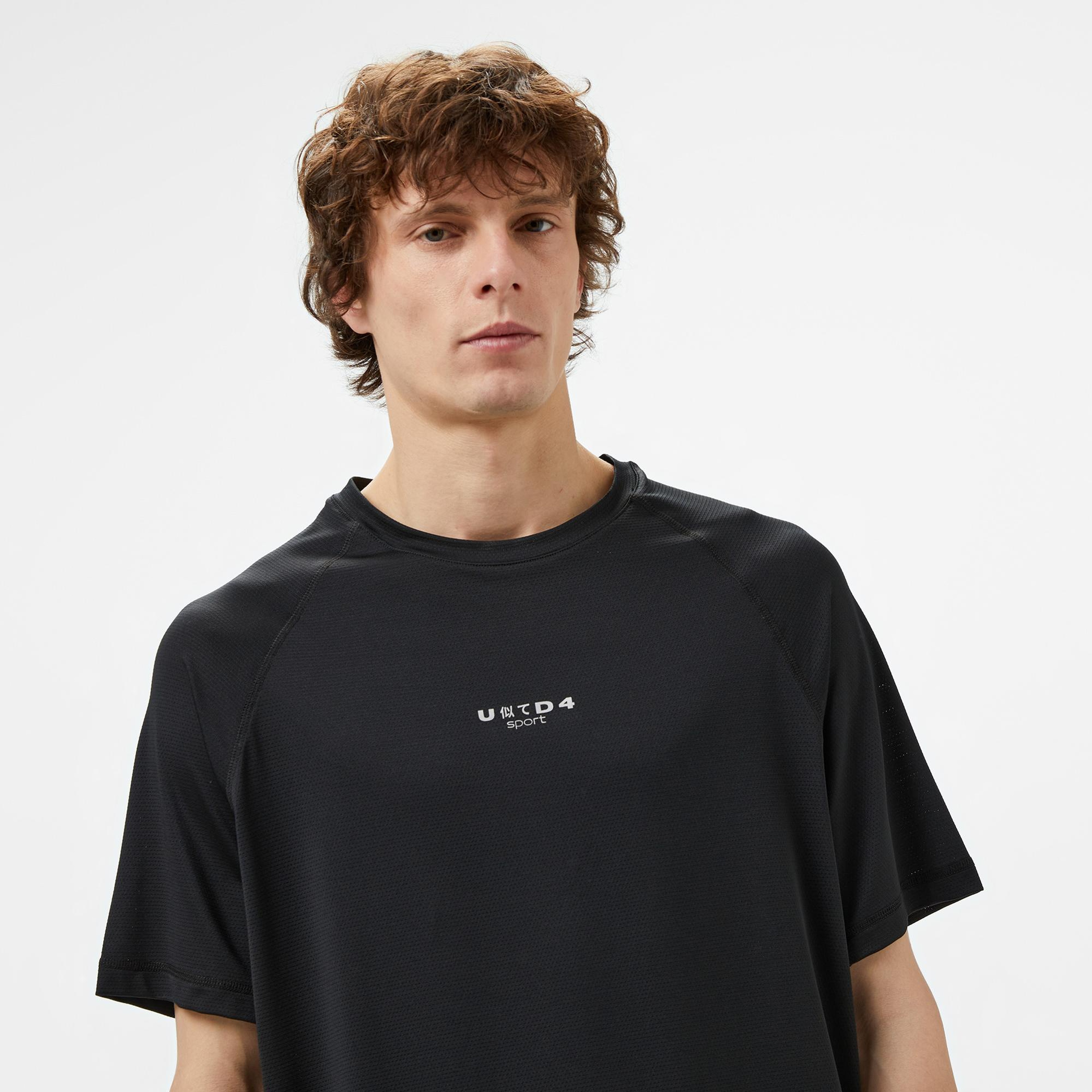 United4 Erkek Siyah Antrenman T-Shirt