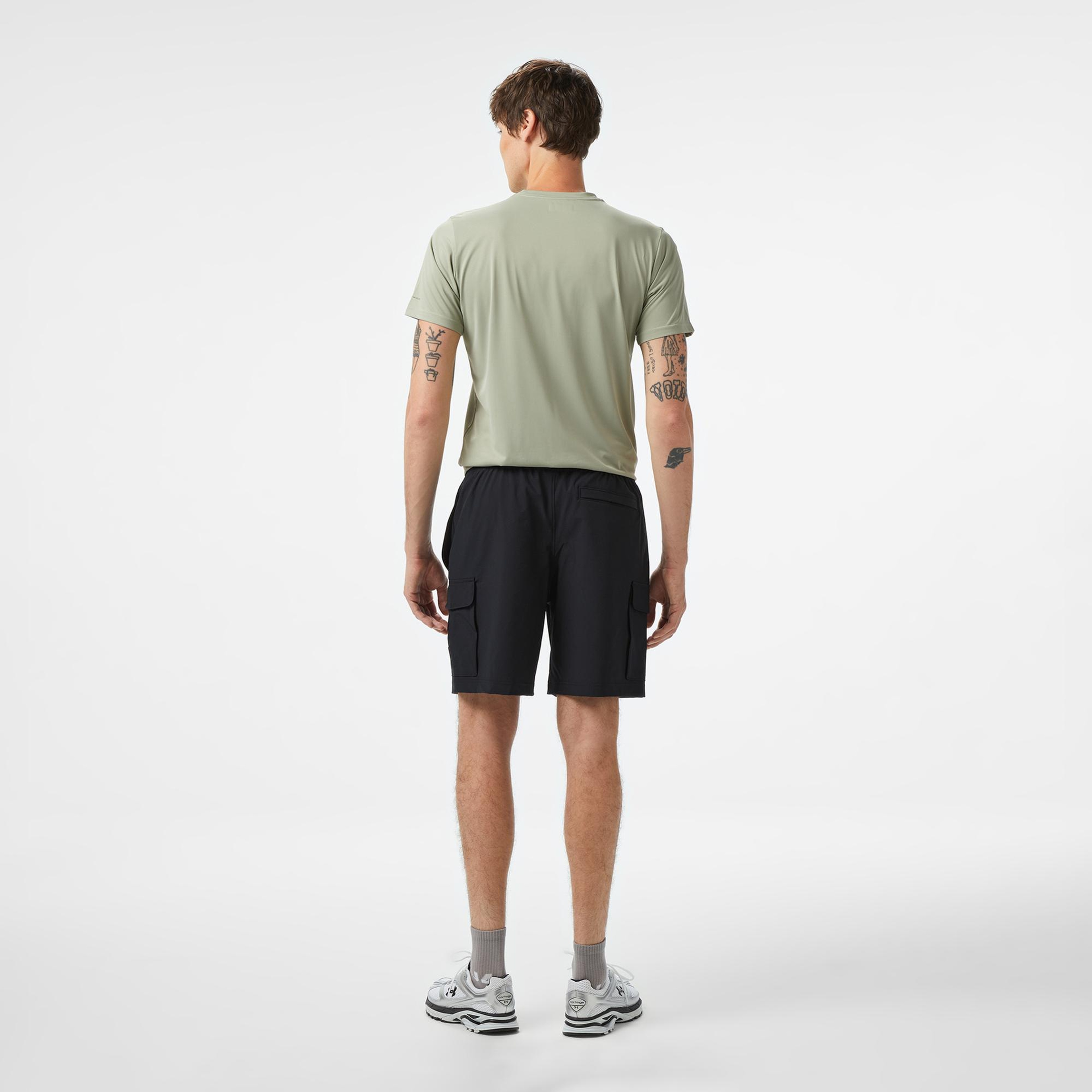 Under Armour Vibe Woven Cargo Erkek Siyah Şort