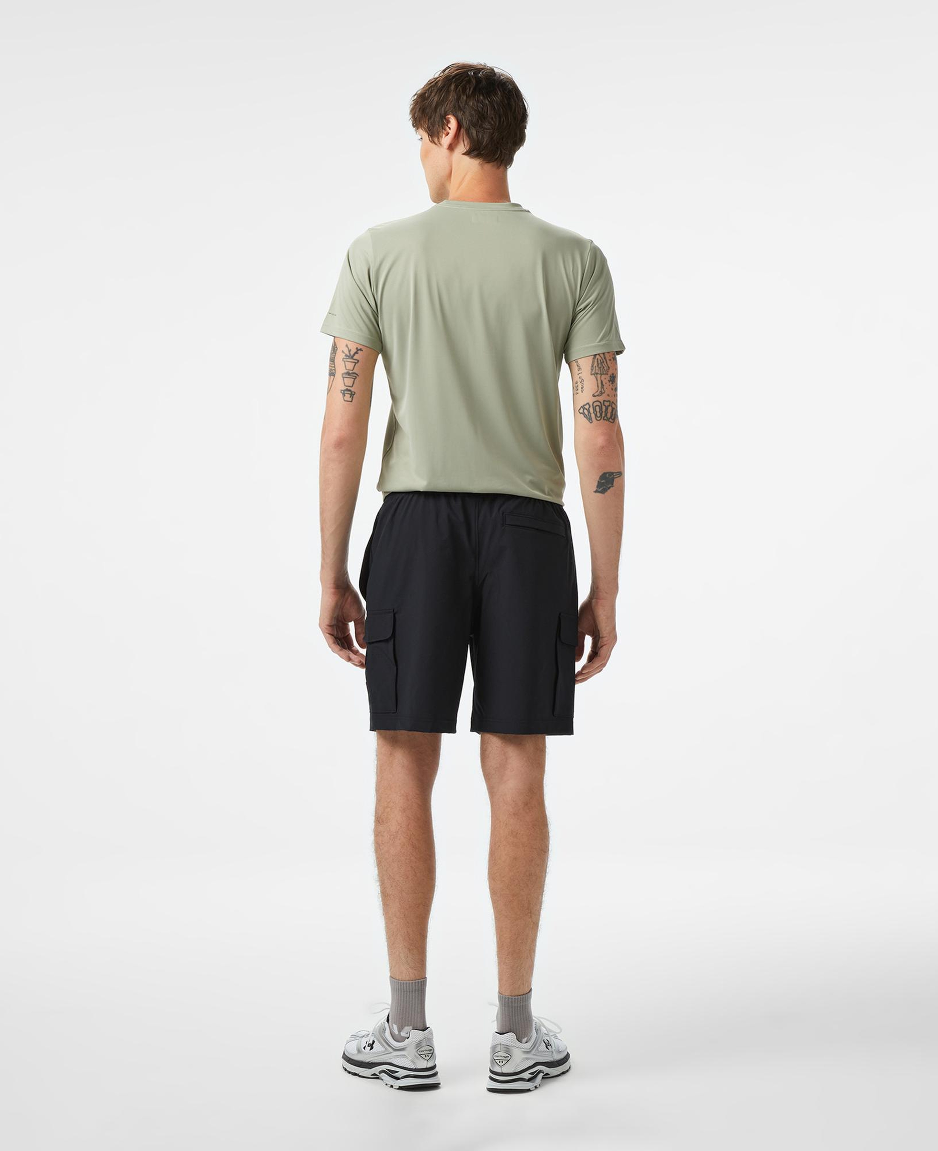 Under Armour Vibe Woven Cargo Erkek Siyah Şort