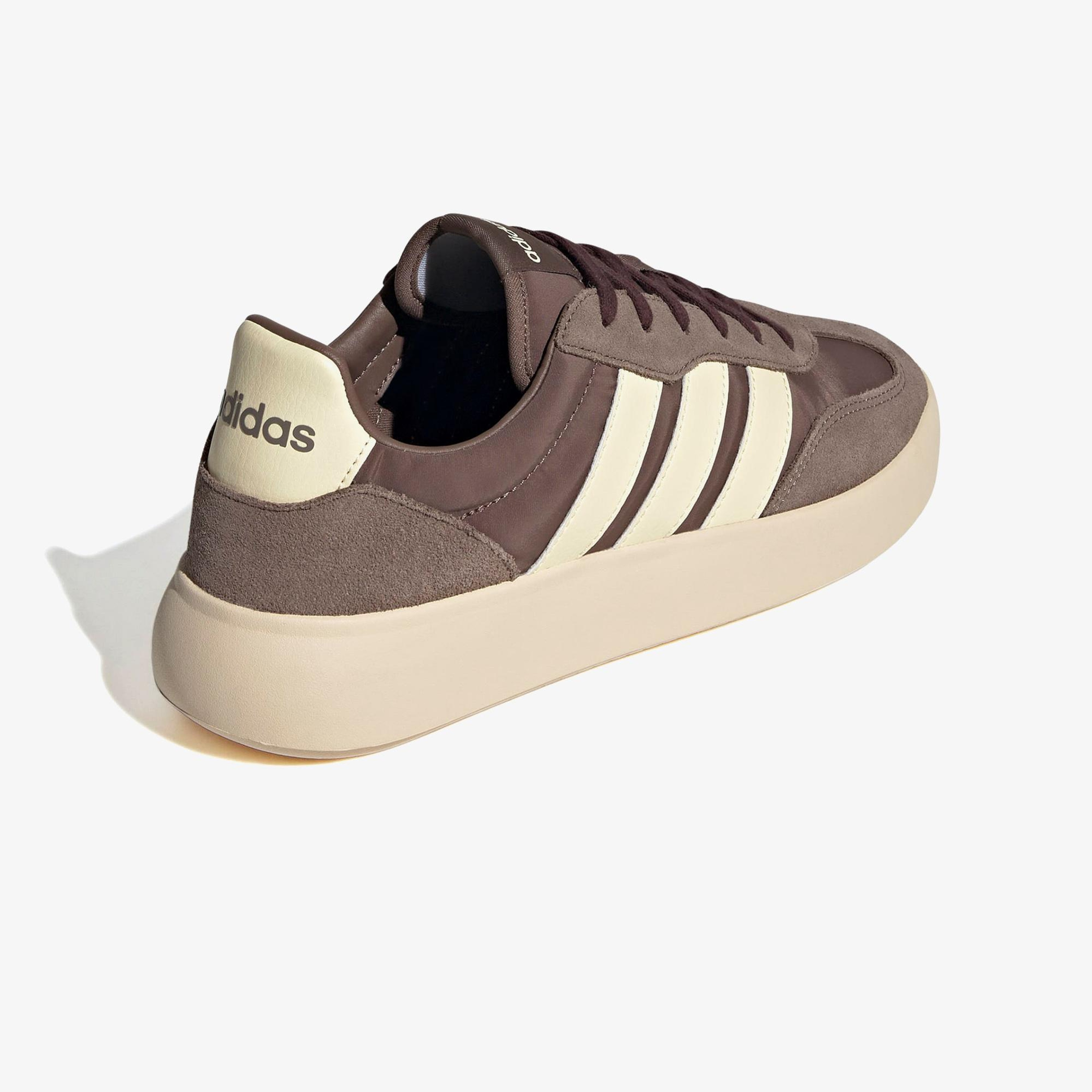 adidas Barreda Decode Erkek Kahverengi Spor Ayakkabı