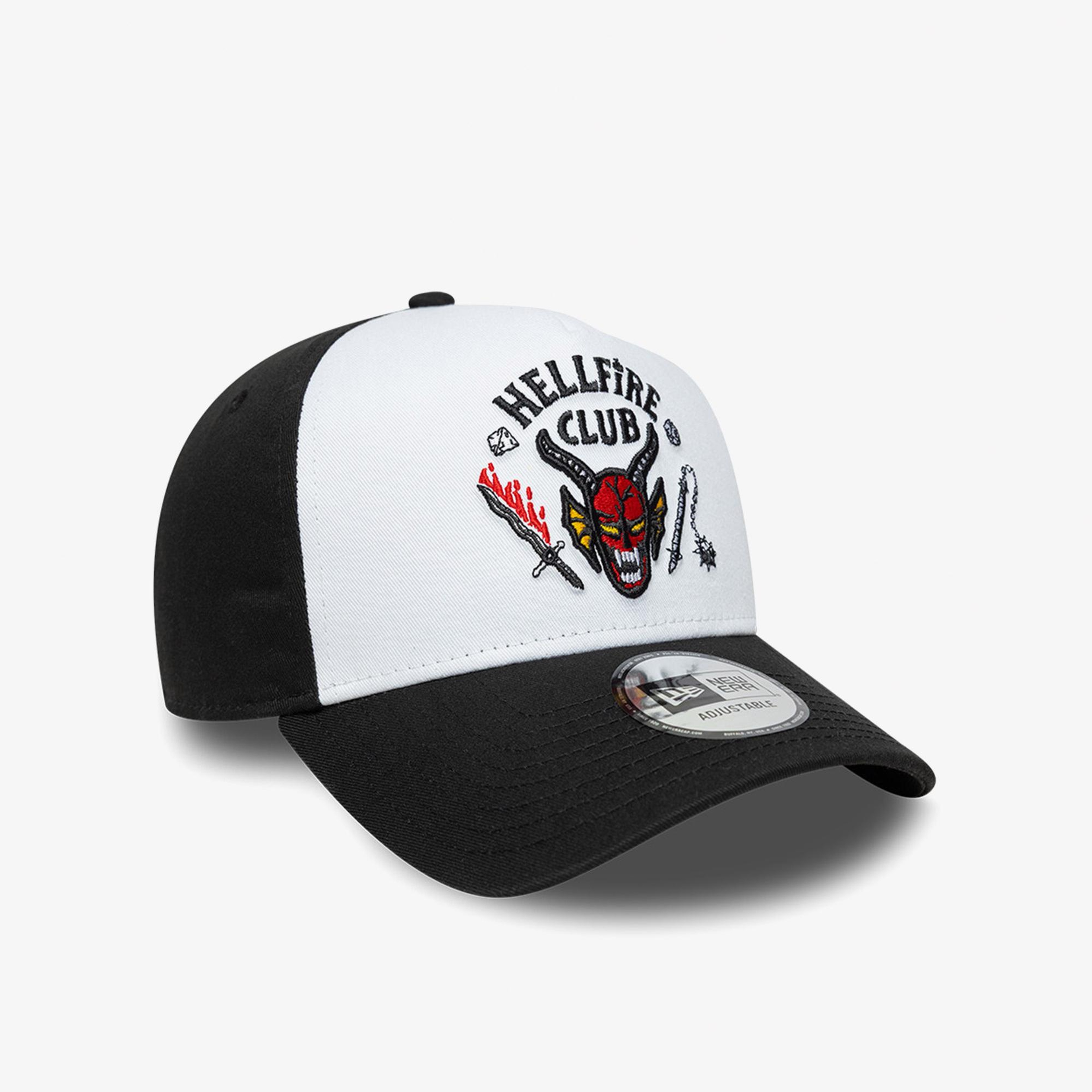 New Era Stranger Things Hellfire Club 9Forty E-Frame Unisex Siyah/Beyaz Şapka