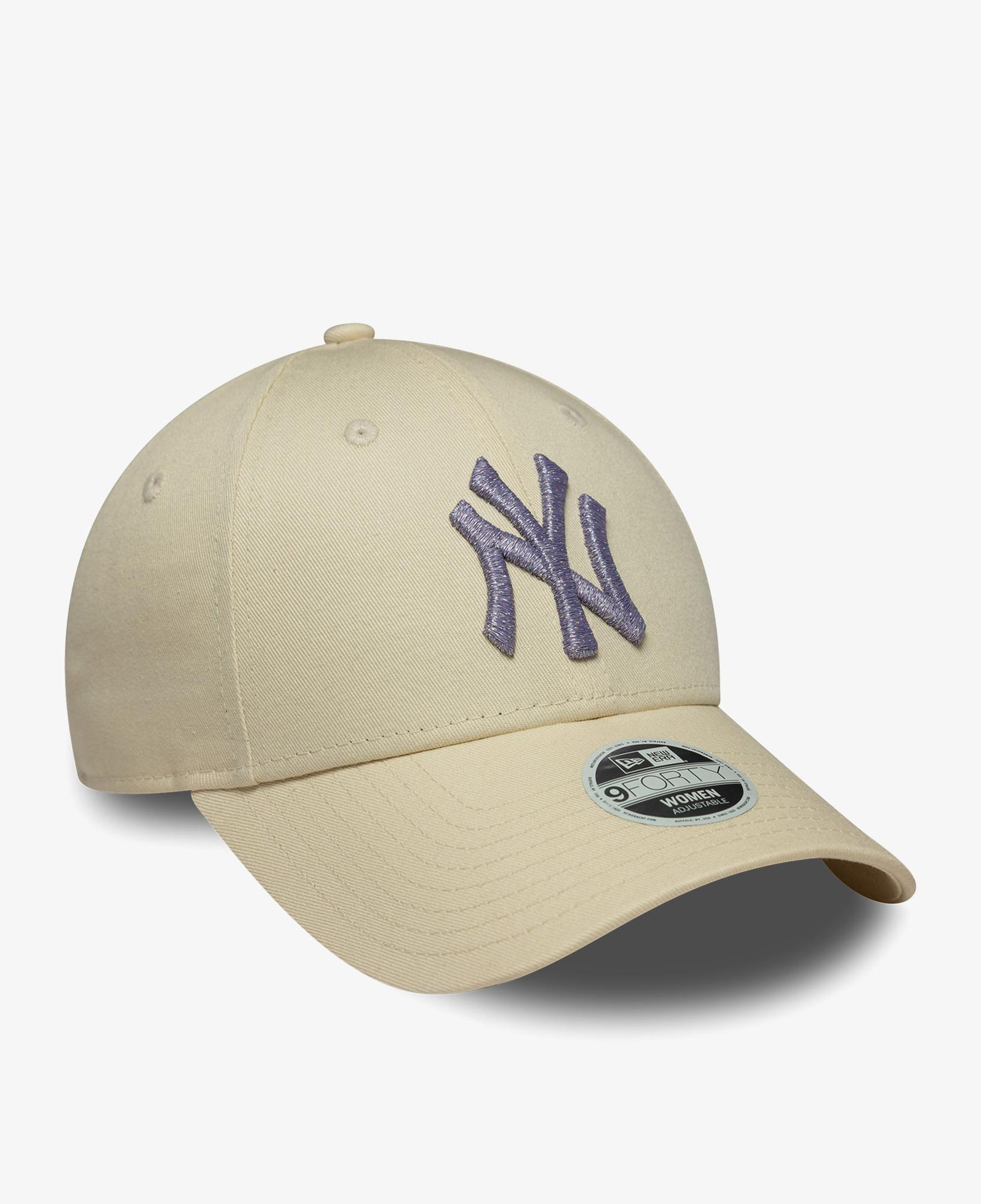 New Era Metallic Logo 9Forty Neyyan Kadın Bej Şapka