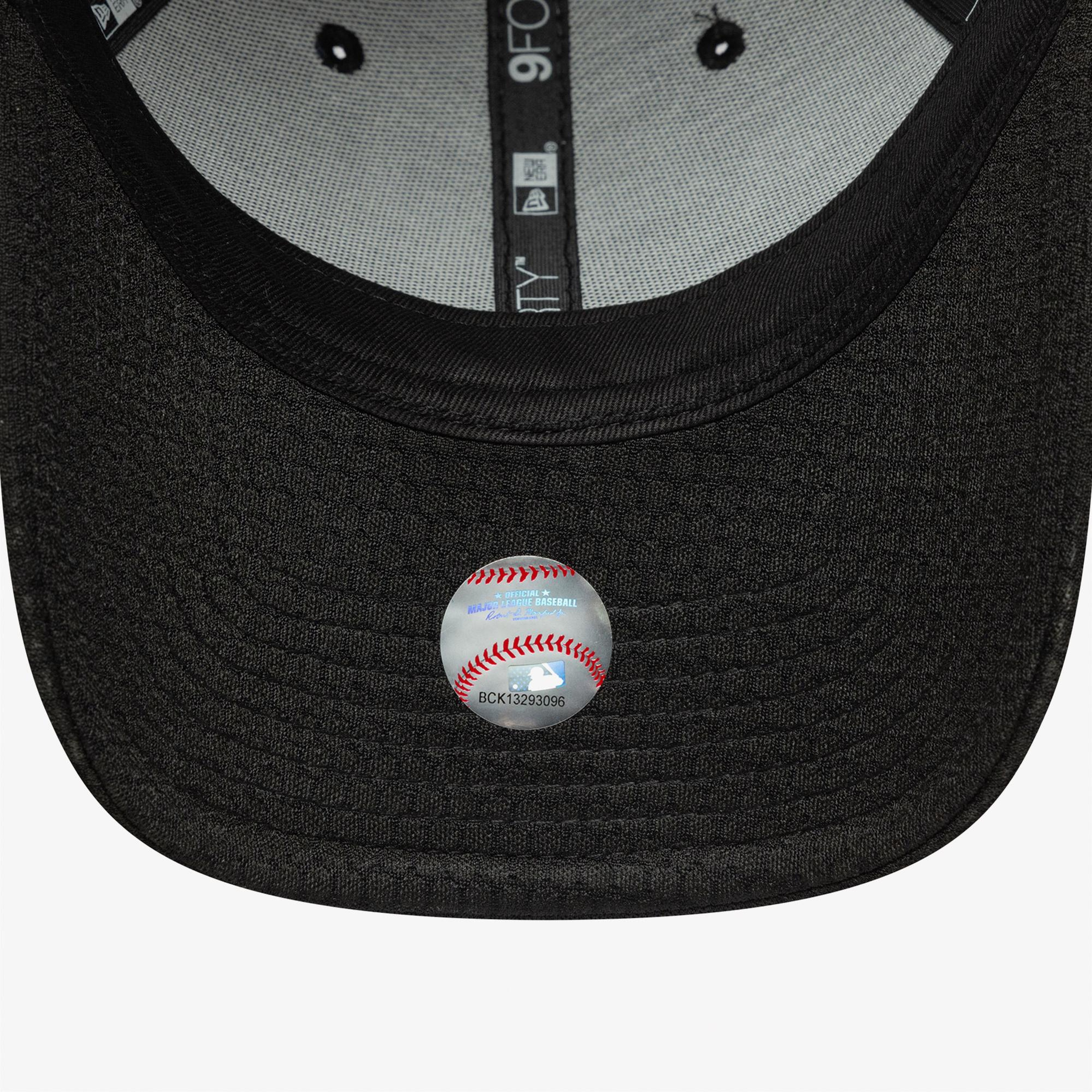 New Era Flawless Mesh 9Forty Dettig Unisex Siyah Şapka