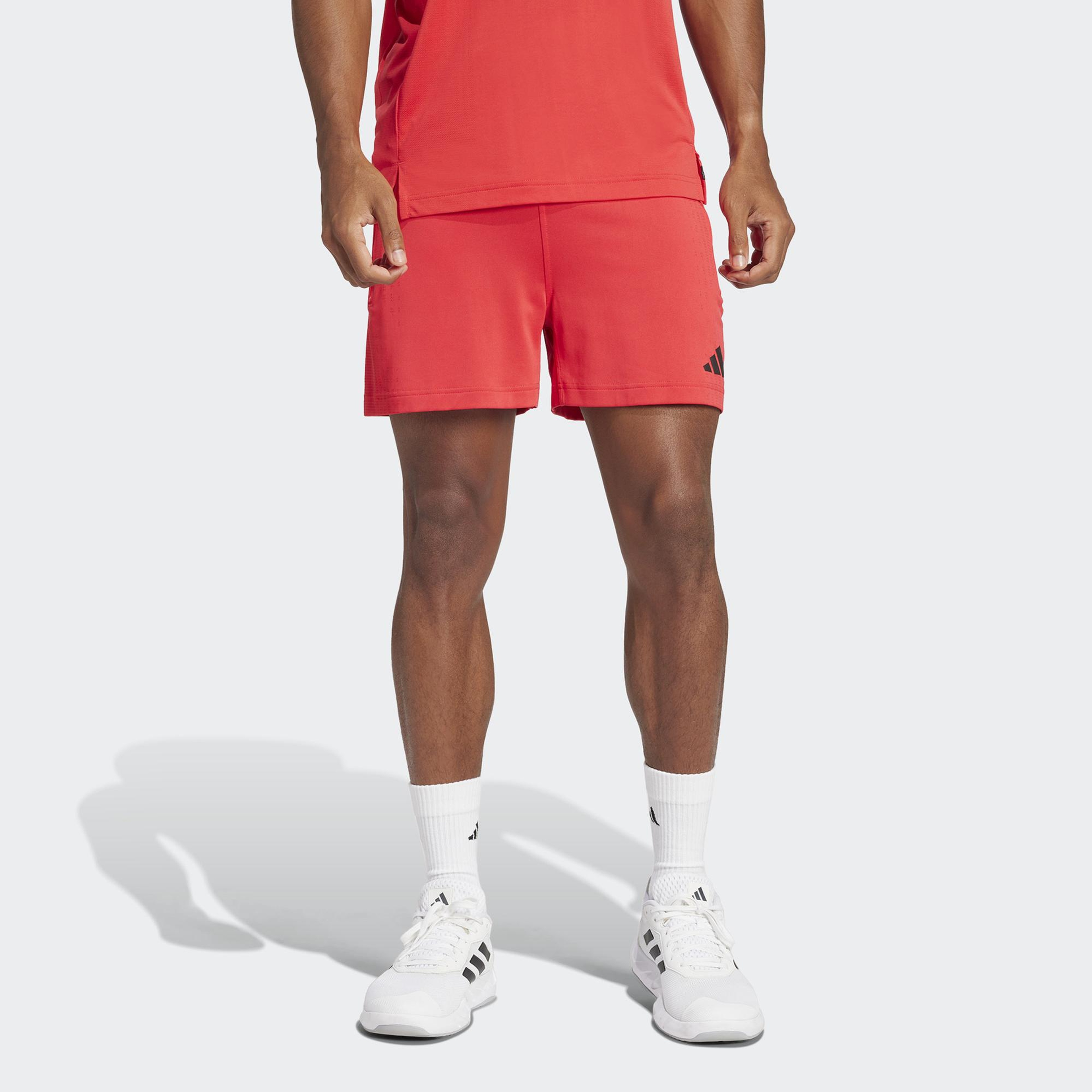 adidas Archill Erkek Kırmızı Antrenman Şortu