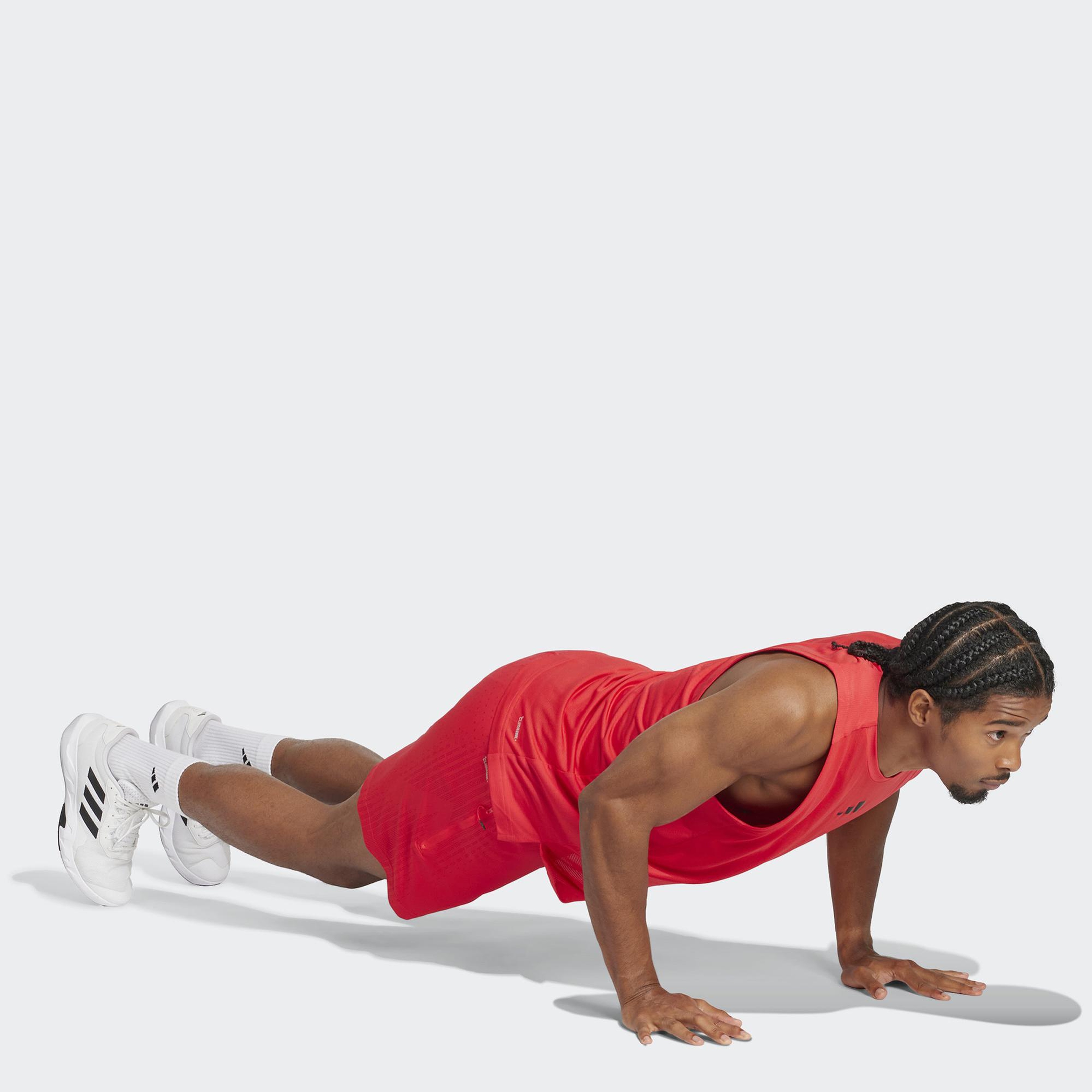 adidas Archill Erkek Kırmızı Antrenman Şortu