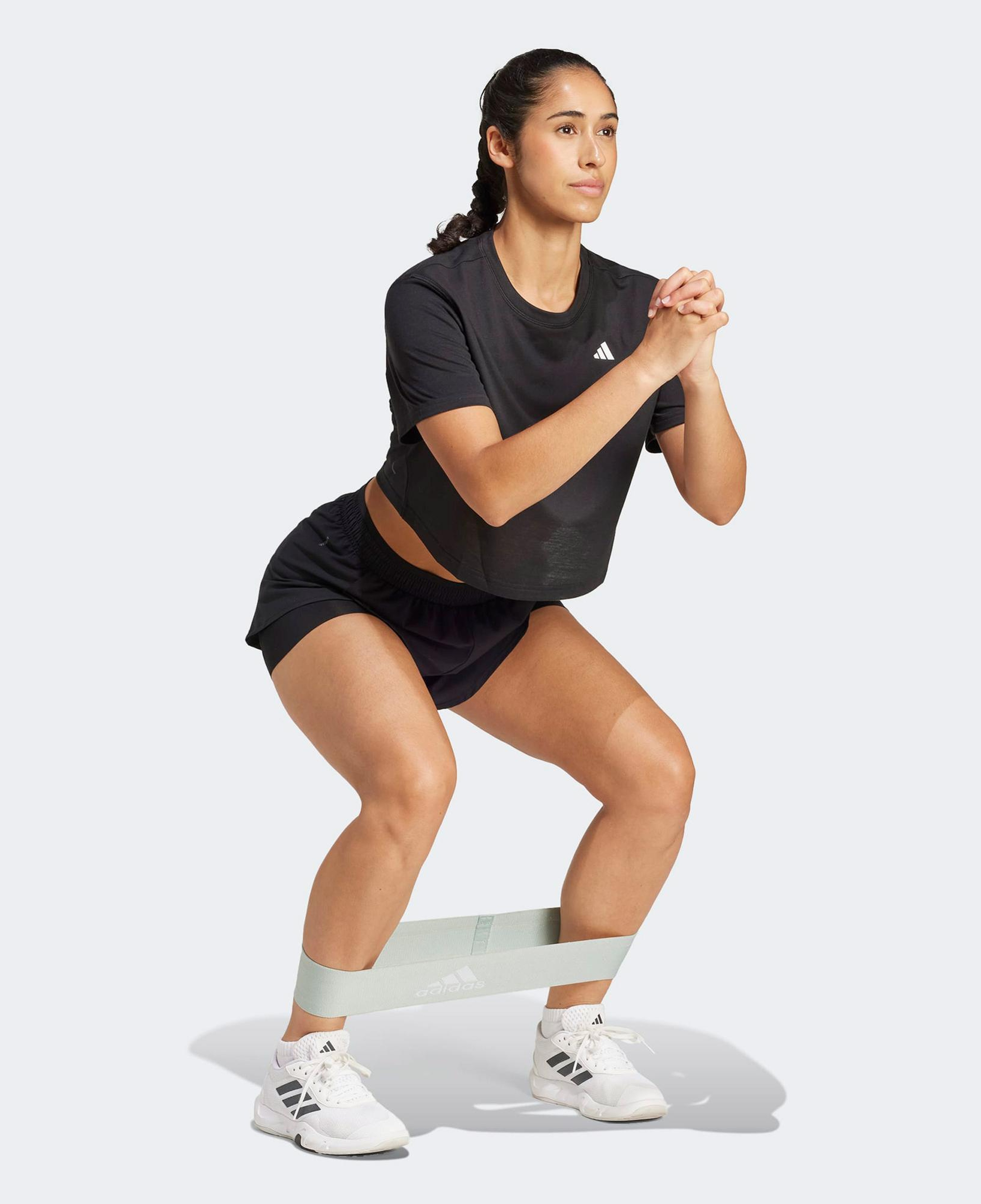 adidas Train Essentials Boxy Workout Kadın Siyah Antrenman T-Shirt