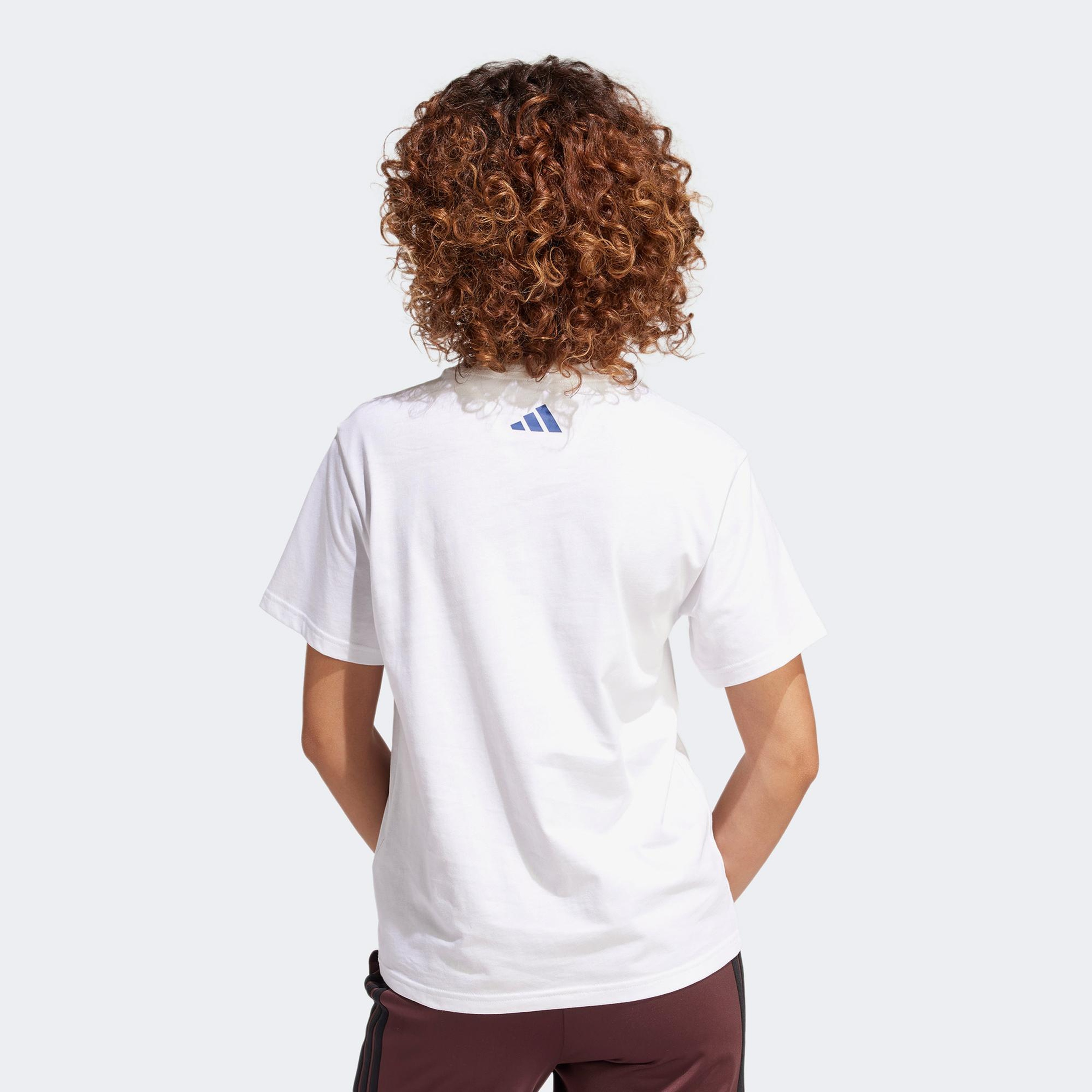 adidas Tech Illustrate Graphic Kadın Beyaz T-Shirt