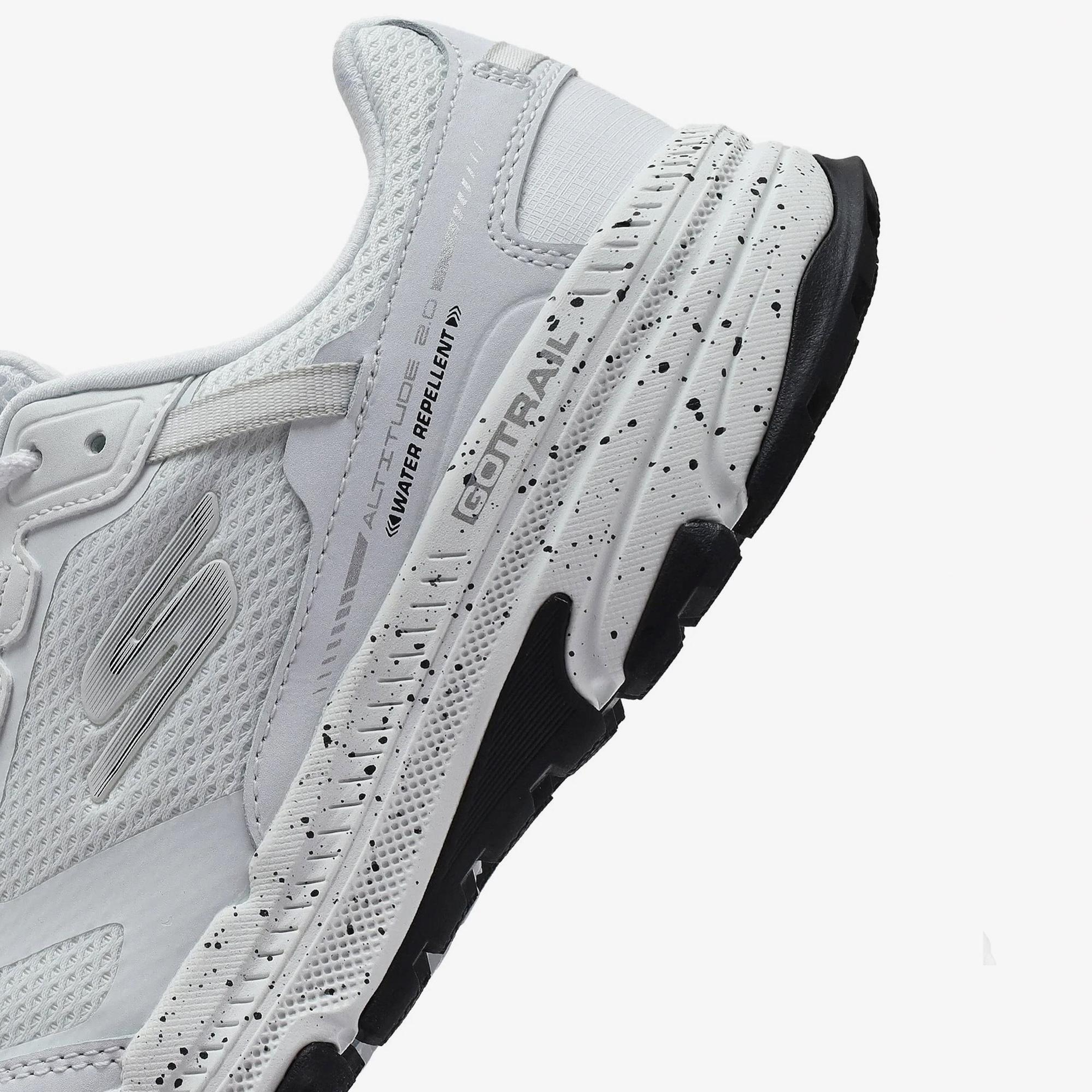 Skechers Go Run Trail Altitude 2.0 Ravine Kadın Beyaz Koşu Ayakkabısı