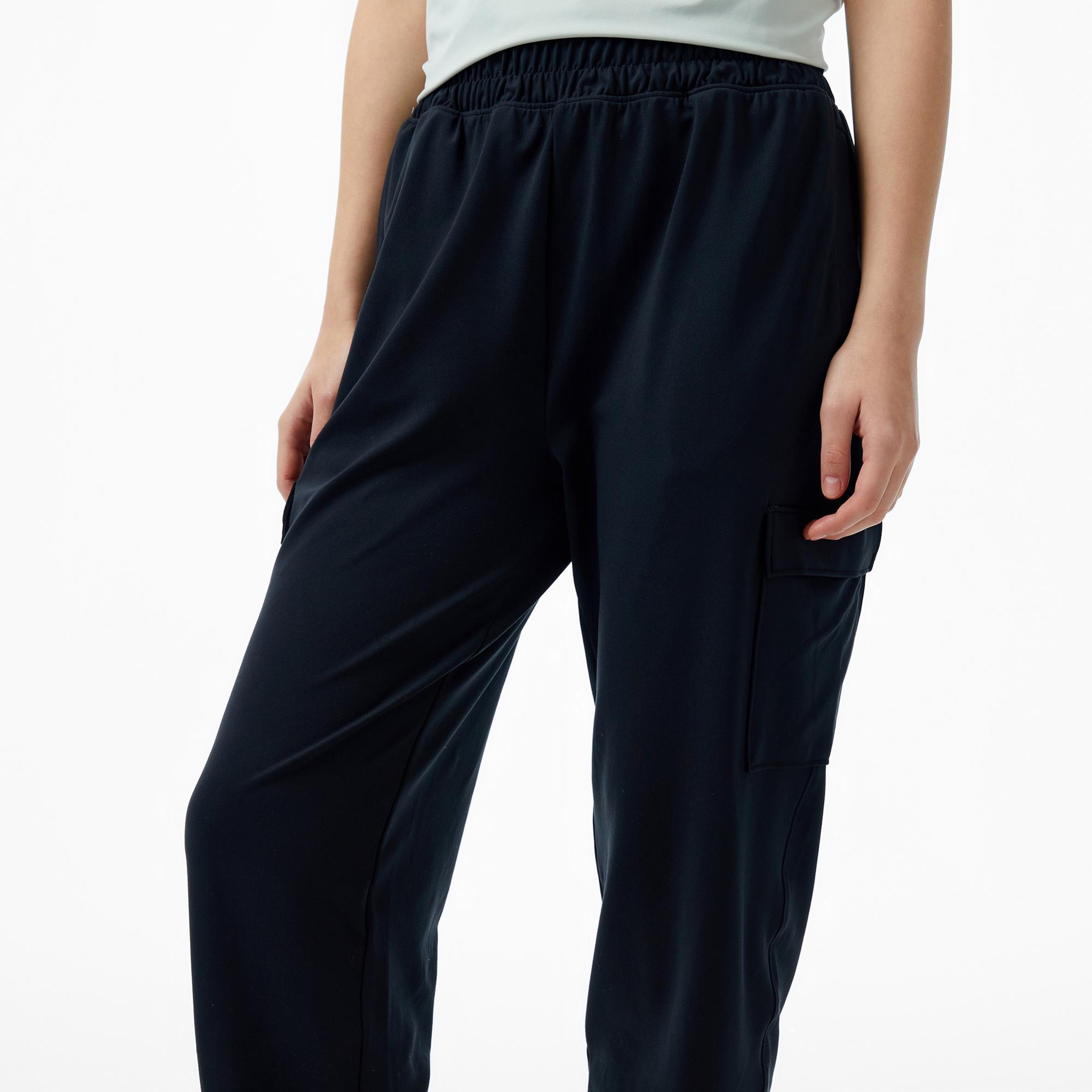 Under Armour Meridian Cargo Kadın Siyah Eşofman Altı