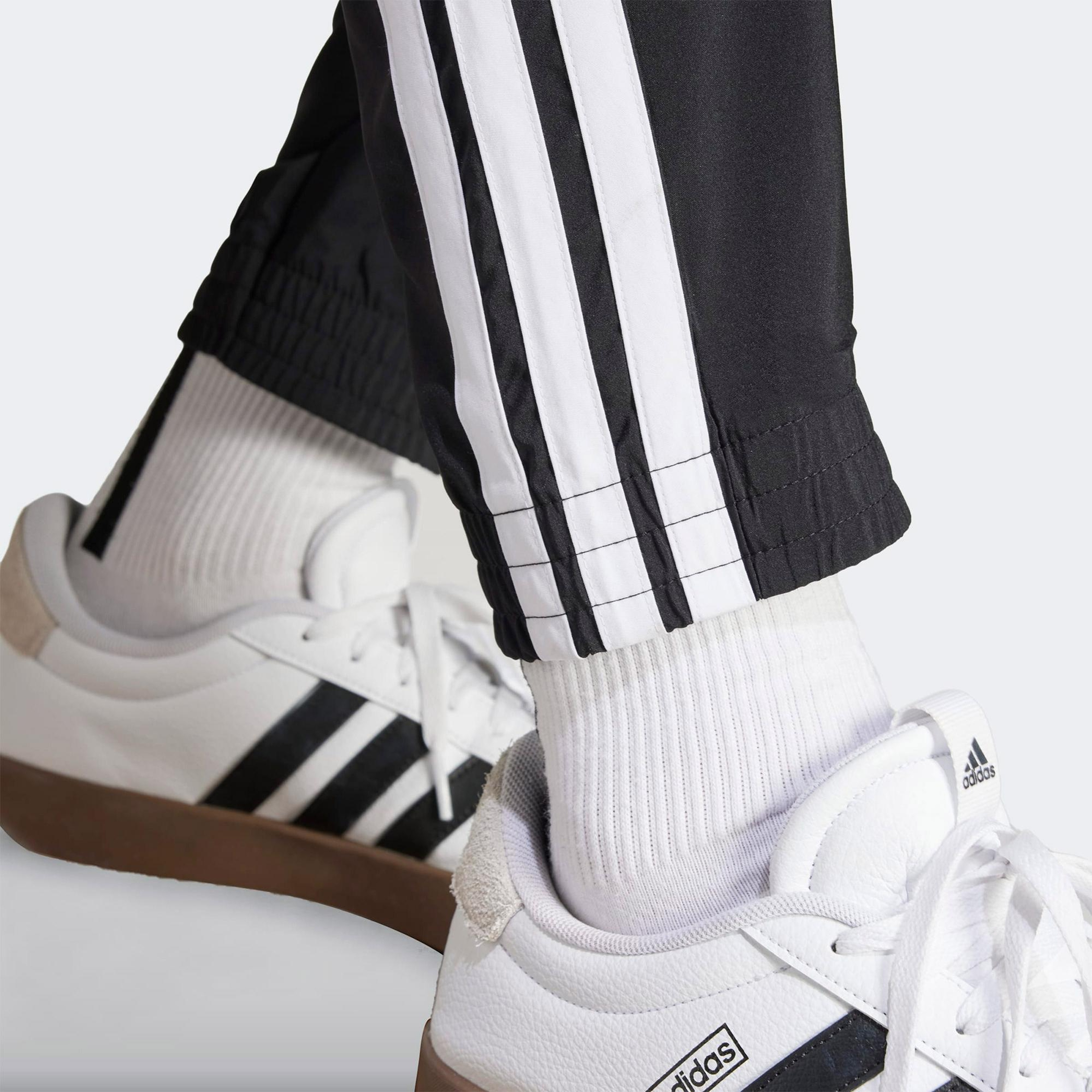 adidas Essentials 3 Stripes Woven Erkek Siyah Antrenman Eşofman Altı