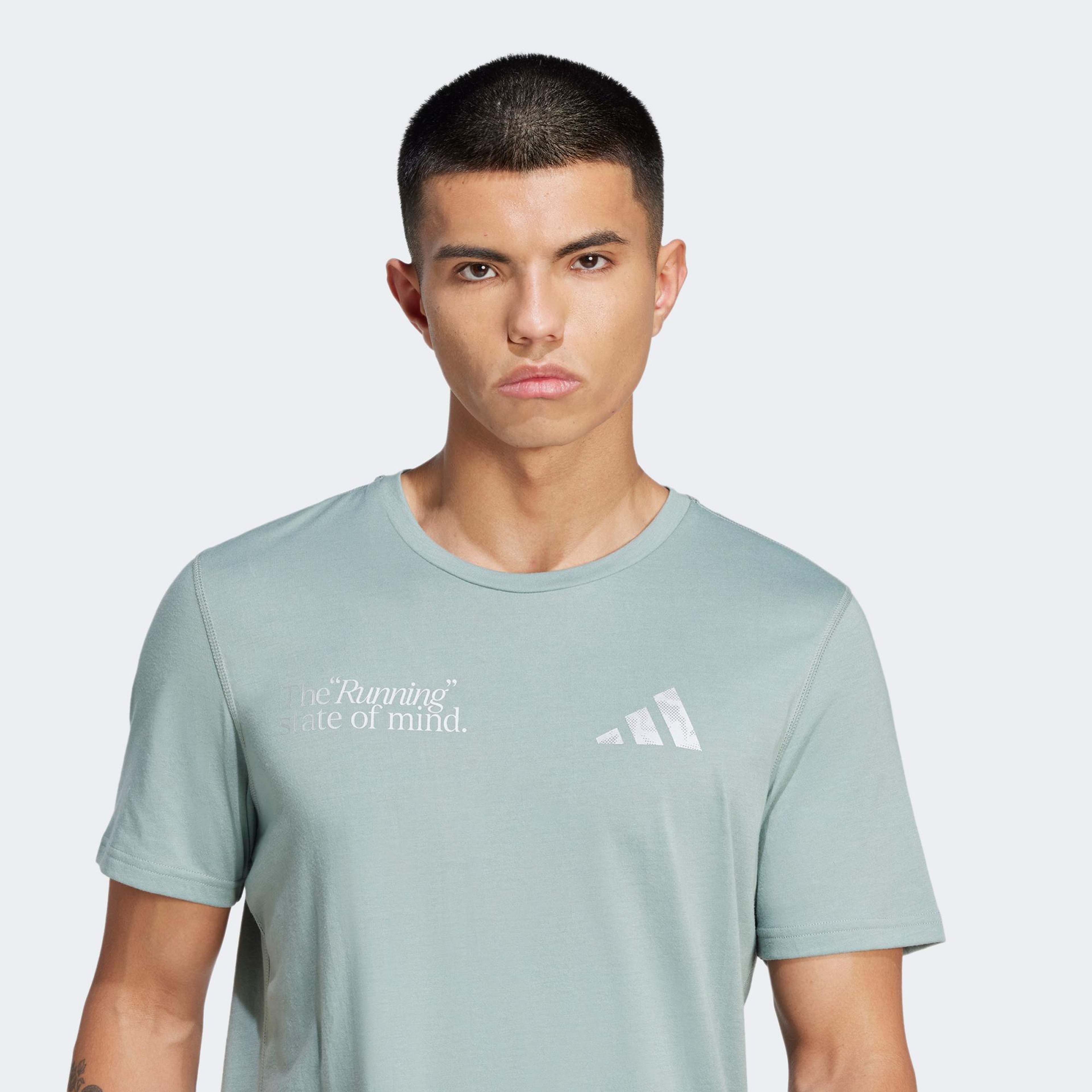 adidas Ultimate Metallic Graphic Erkek Yeşil Koşu T-Shirt