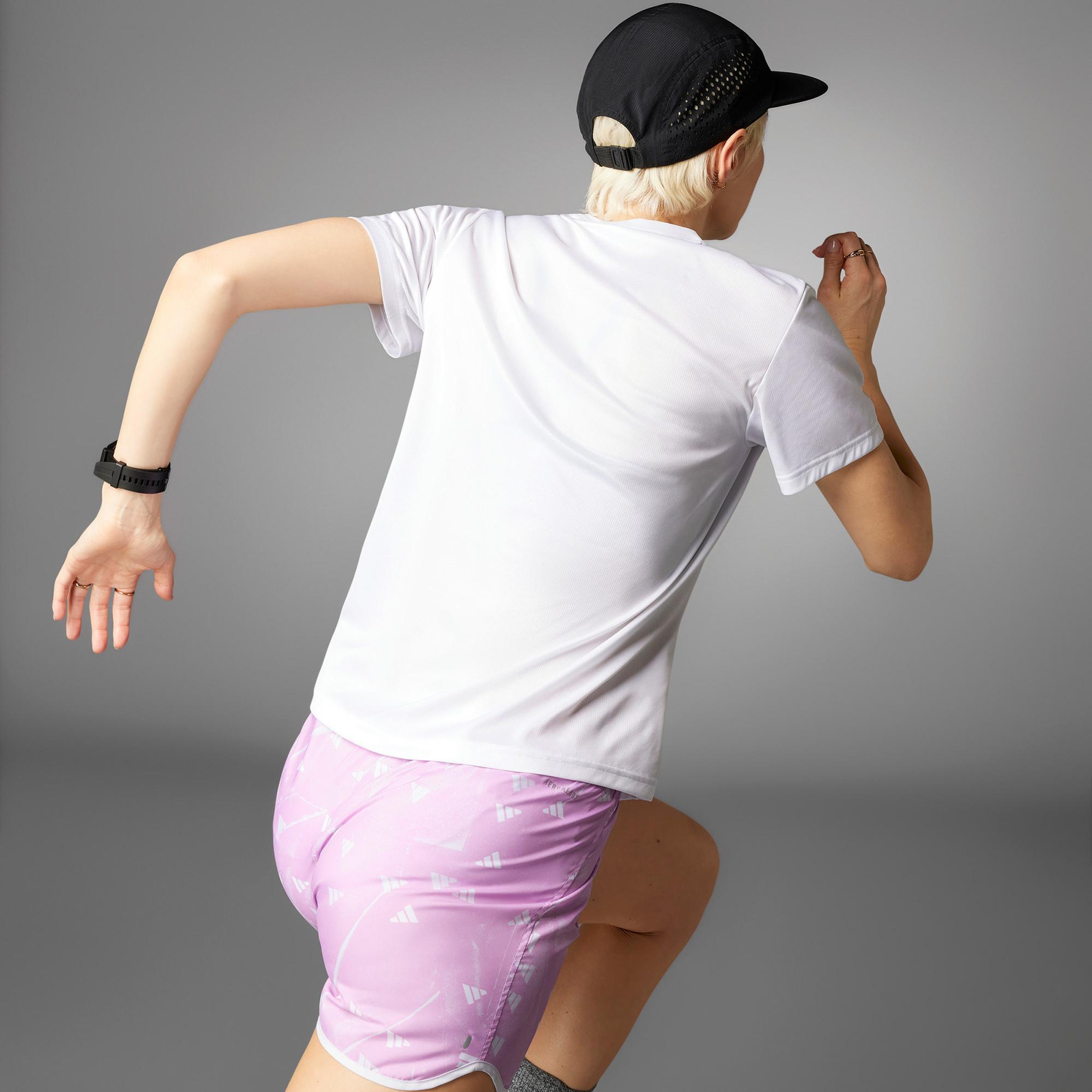 adidas Run It Kadın Beyaz Koşu T-Shirt