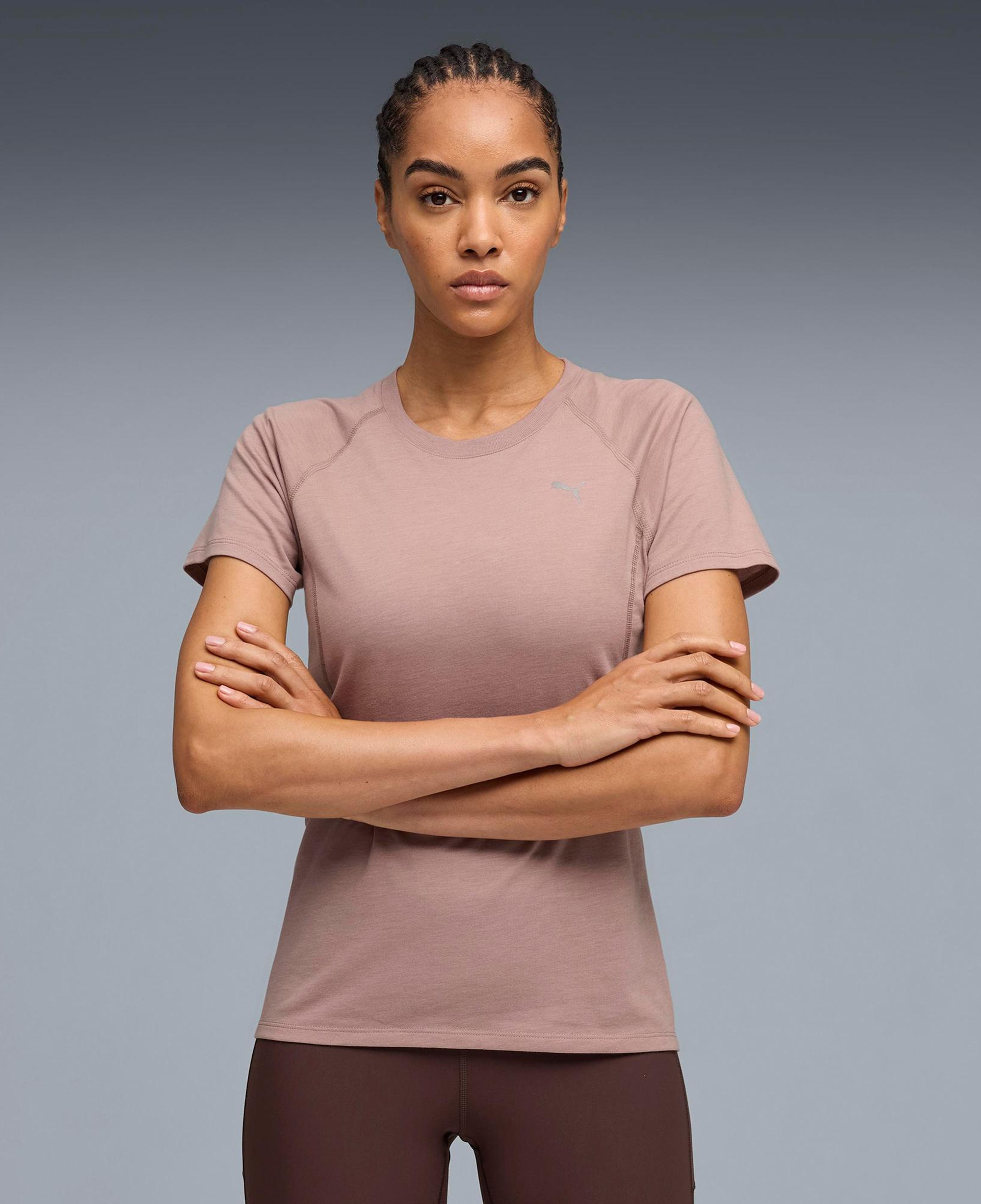 Puma Run Velocity TriBlend Kadın Krem Koşu T-Shirt