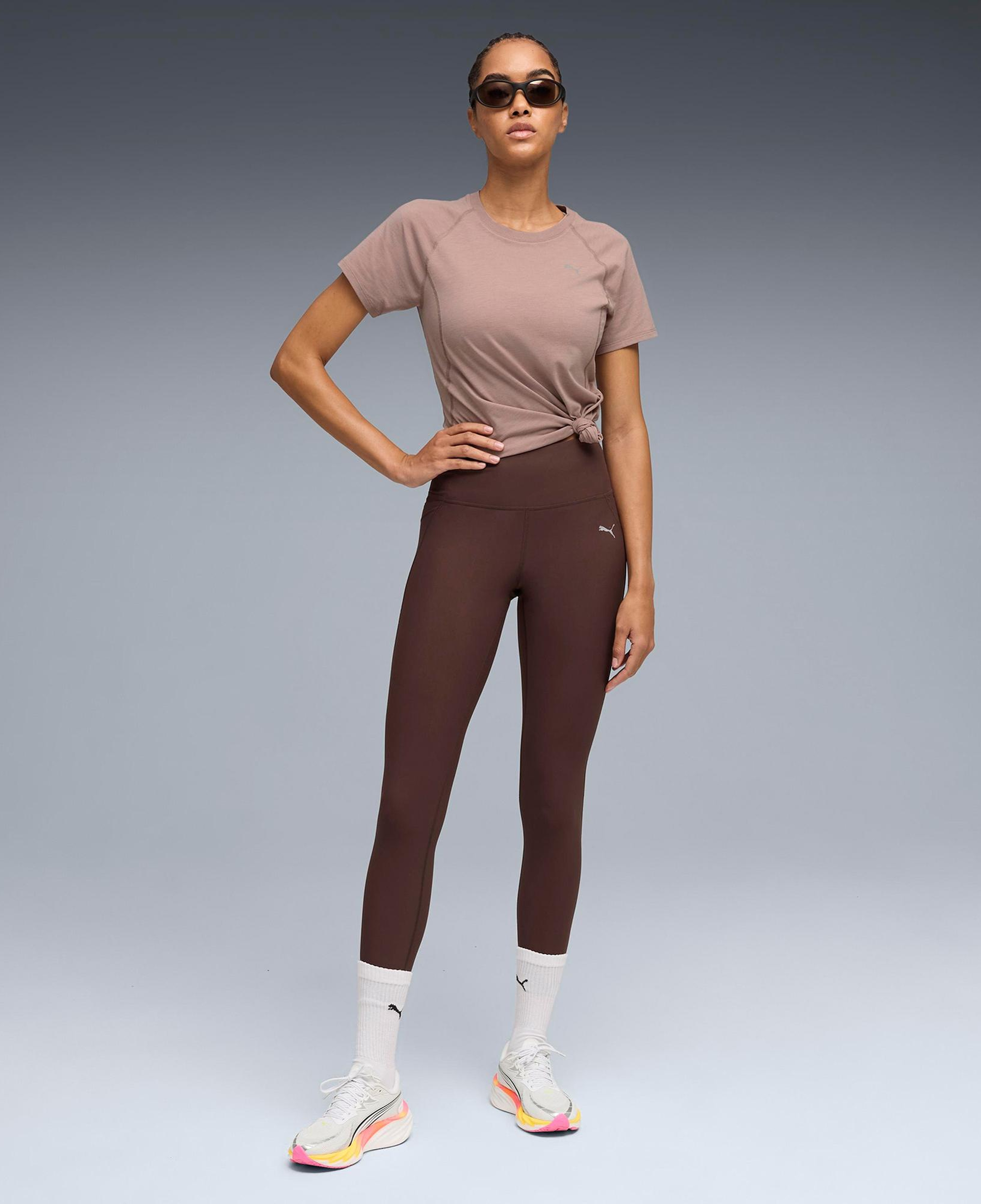 Puma Run Velocity TriBlend Kadın Krem Koşu T-Shirt