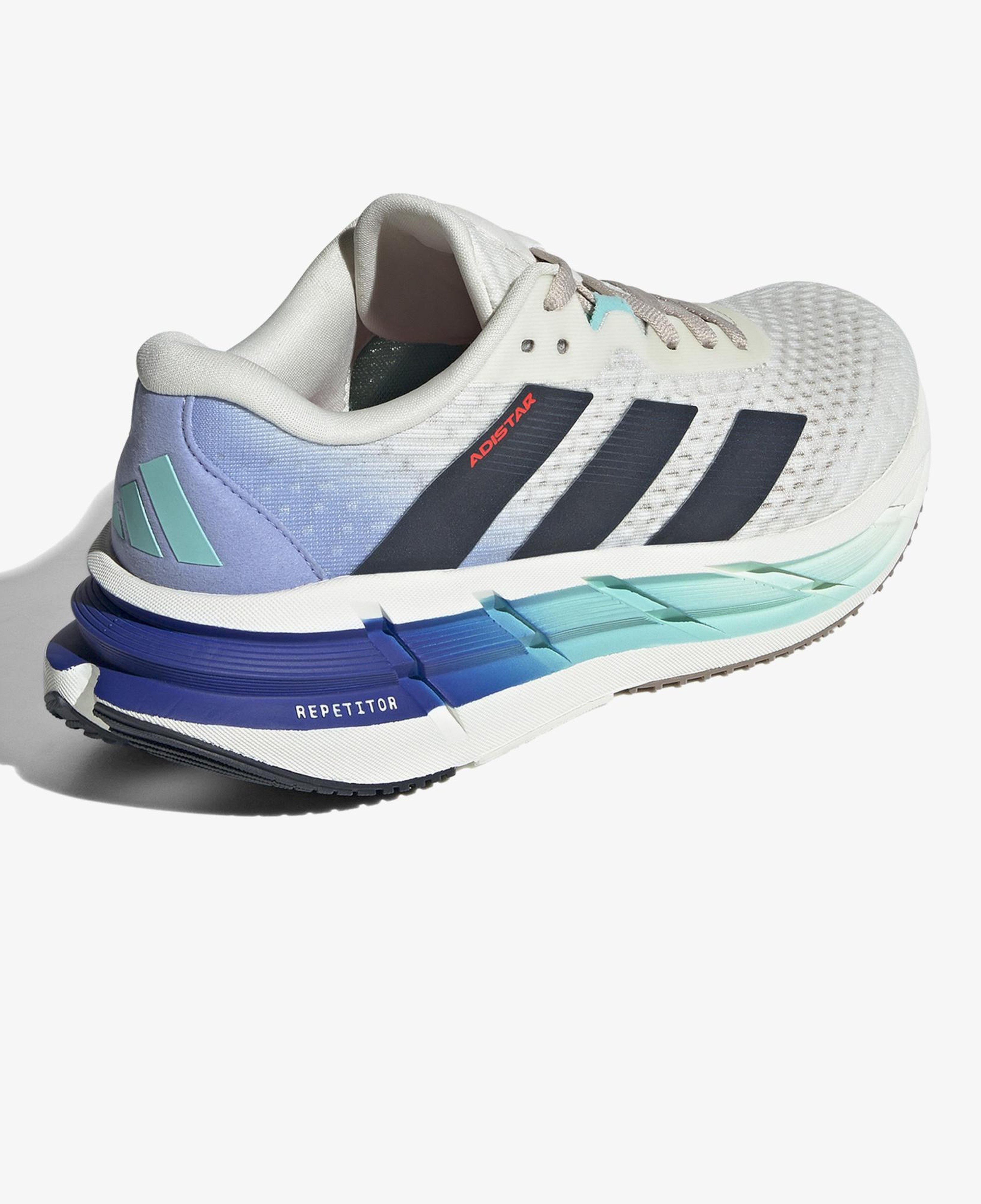 adidas Adistar 3 Kadın Beyaz Koşu Ayakkabısı