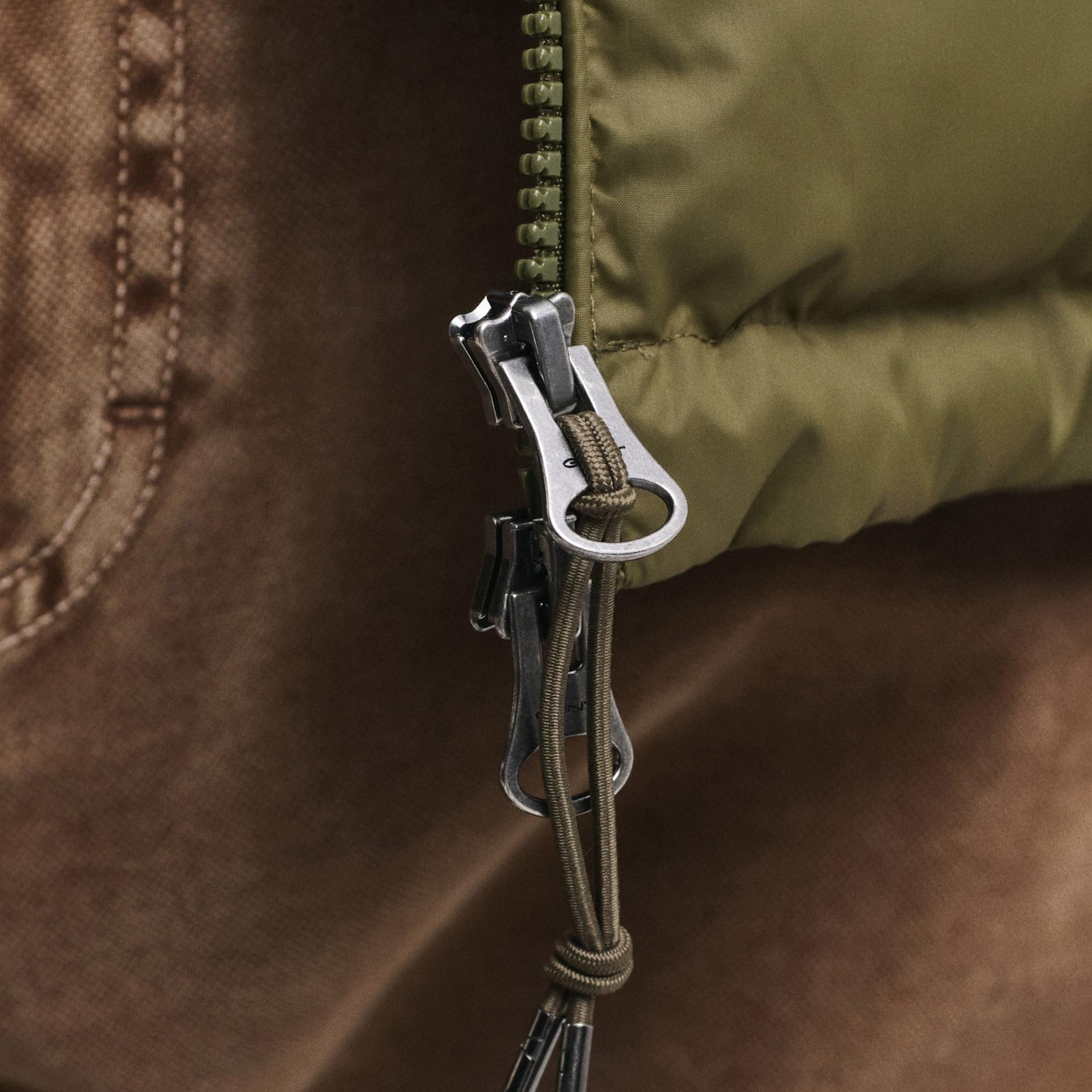 GANT Erkek Yeşil Kapüşonlu Mont