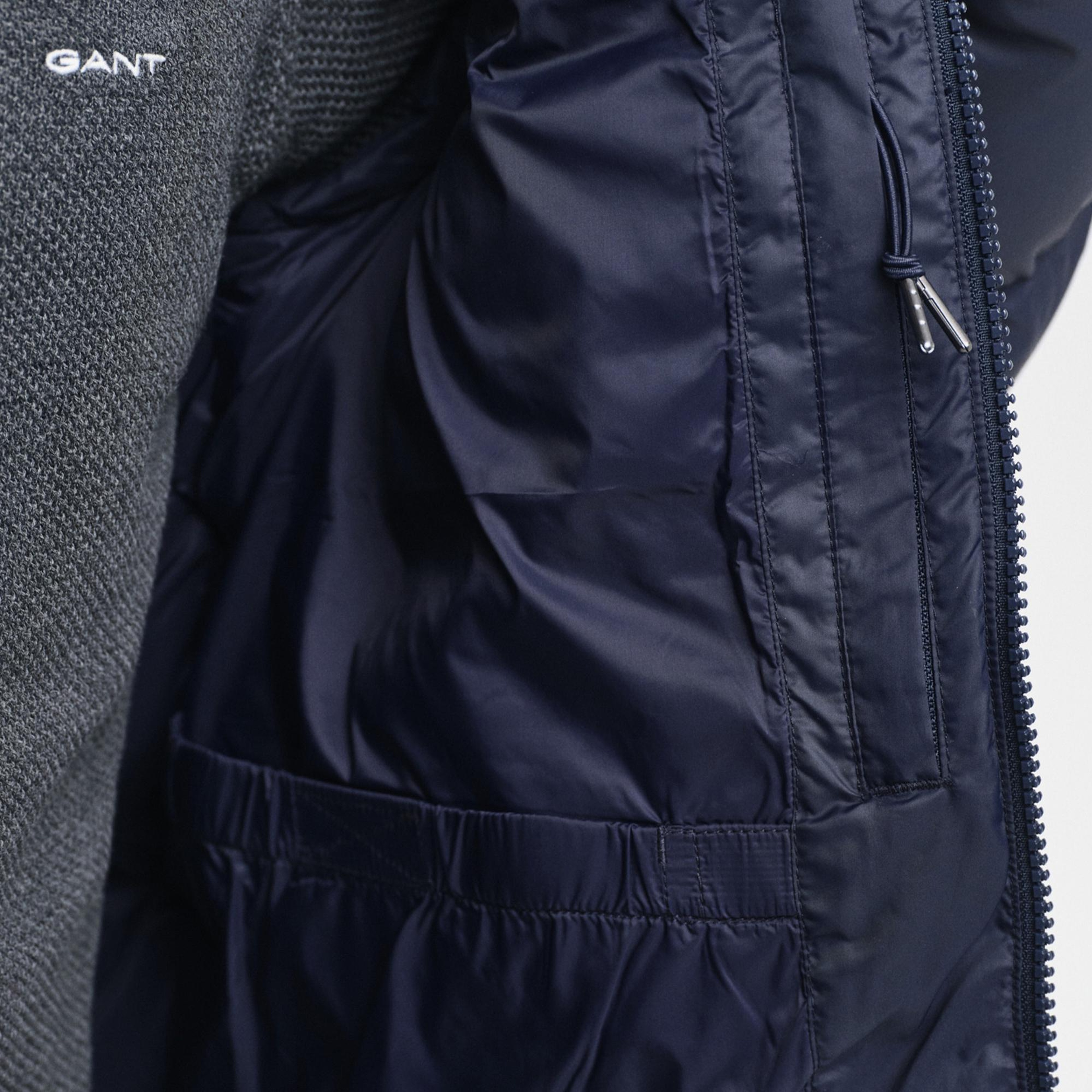 GANT Erkek Lacivert Kapüşonlu Mont