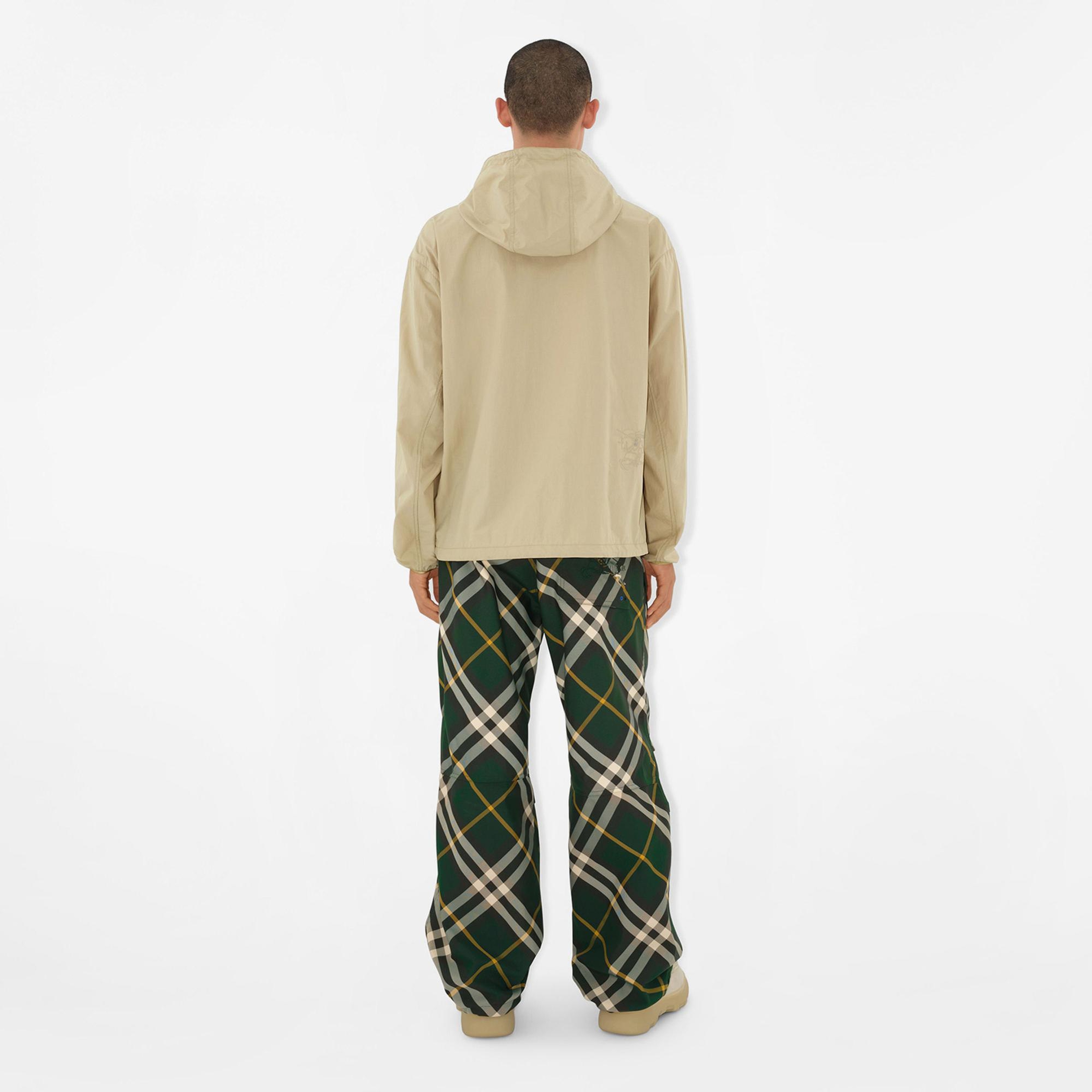 Burberry Erkek Bej Mont