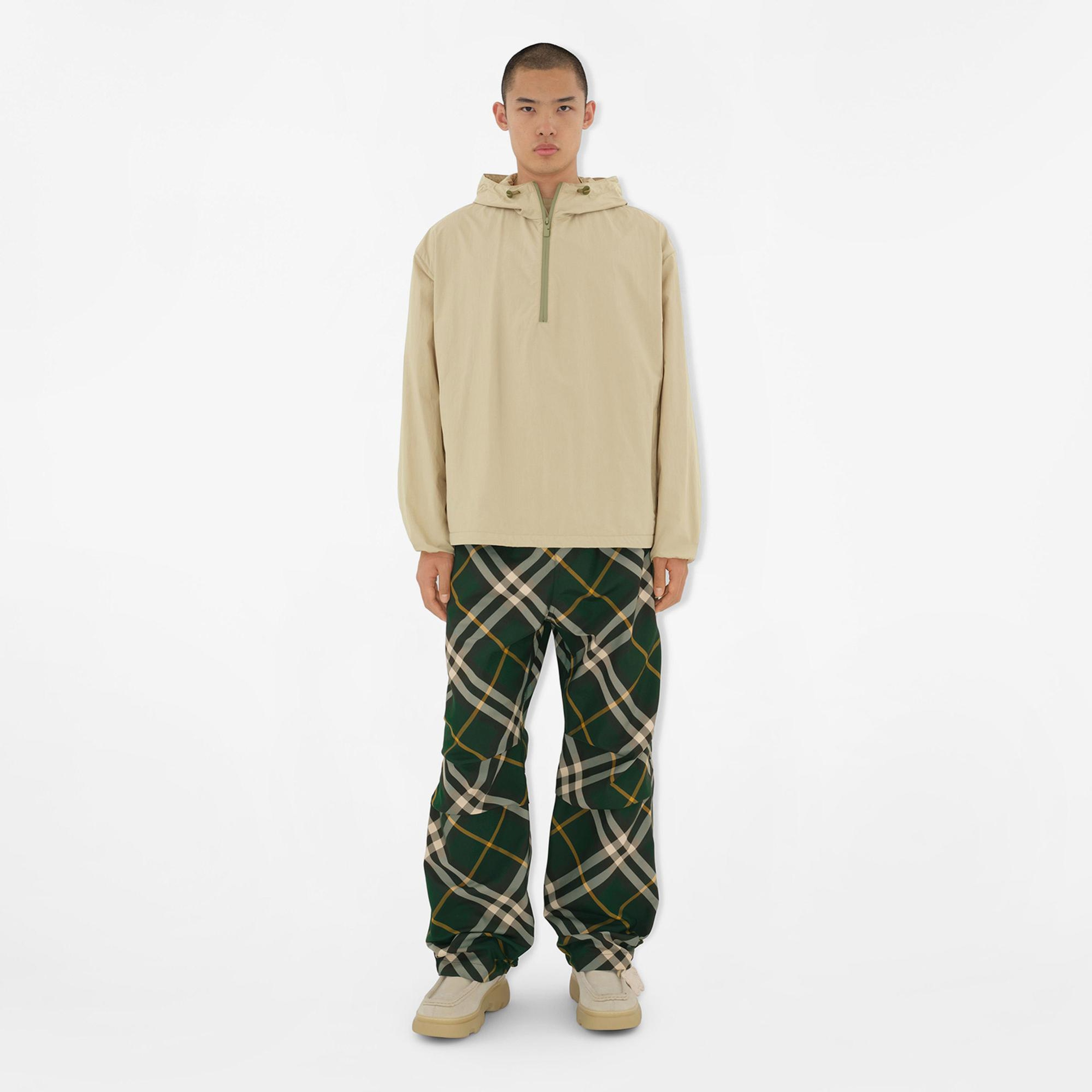 Burberry Erkek Bej Mont