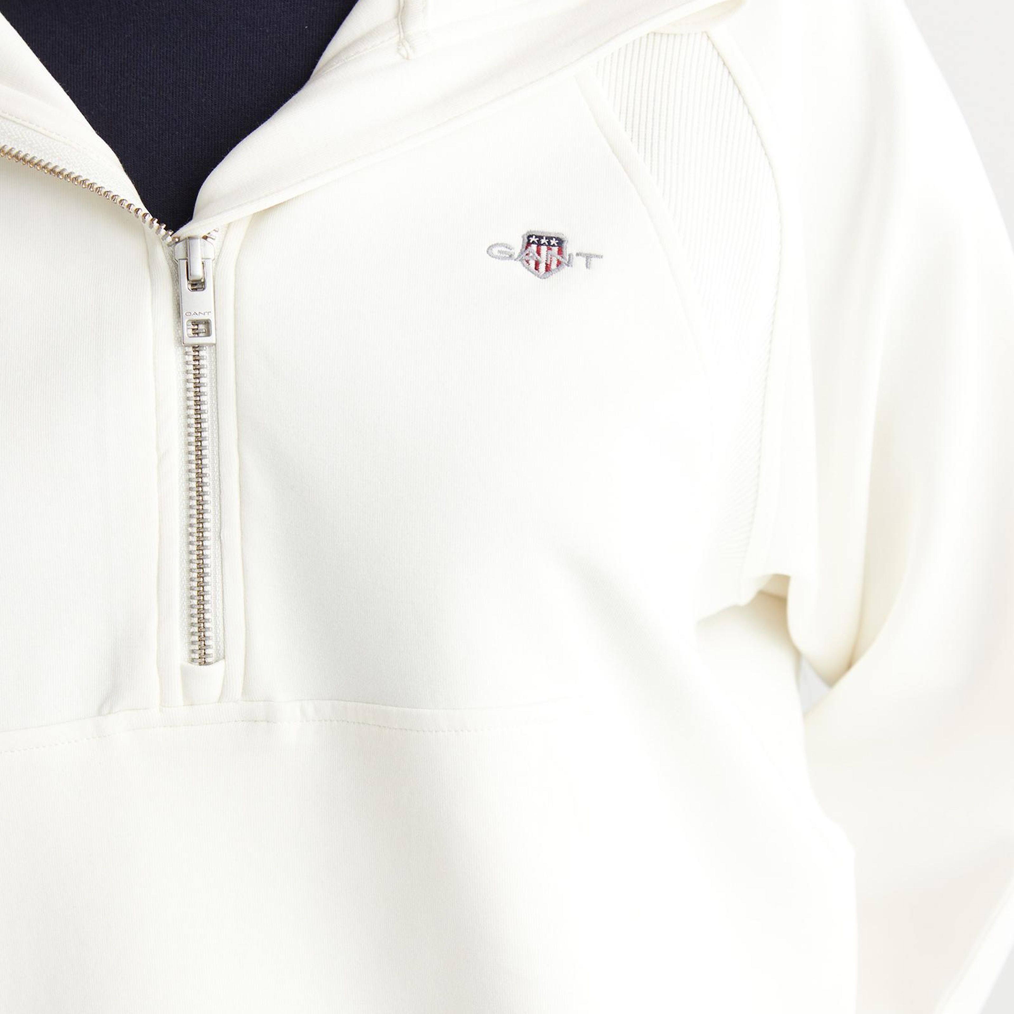 GANT Kadın Beyaz Regular Fit Kapüşonlu Sweatshirt