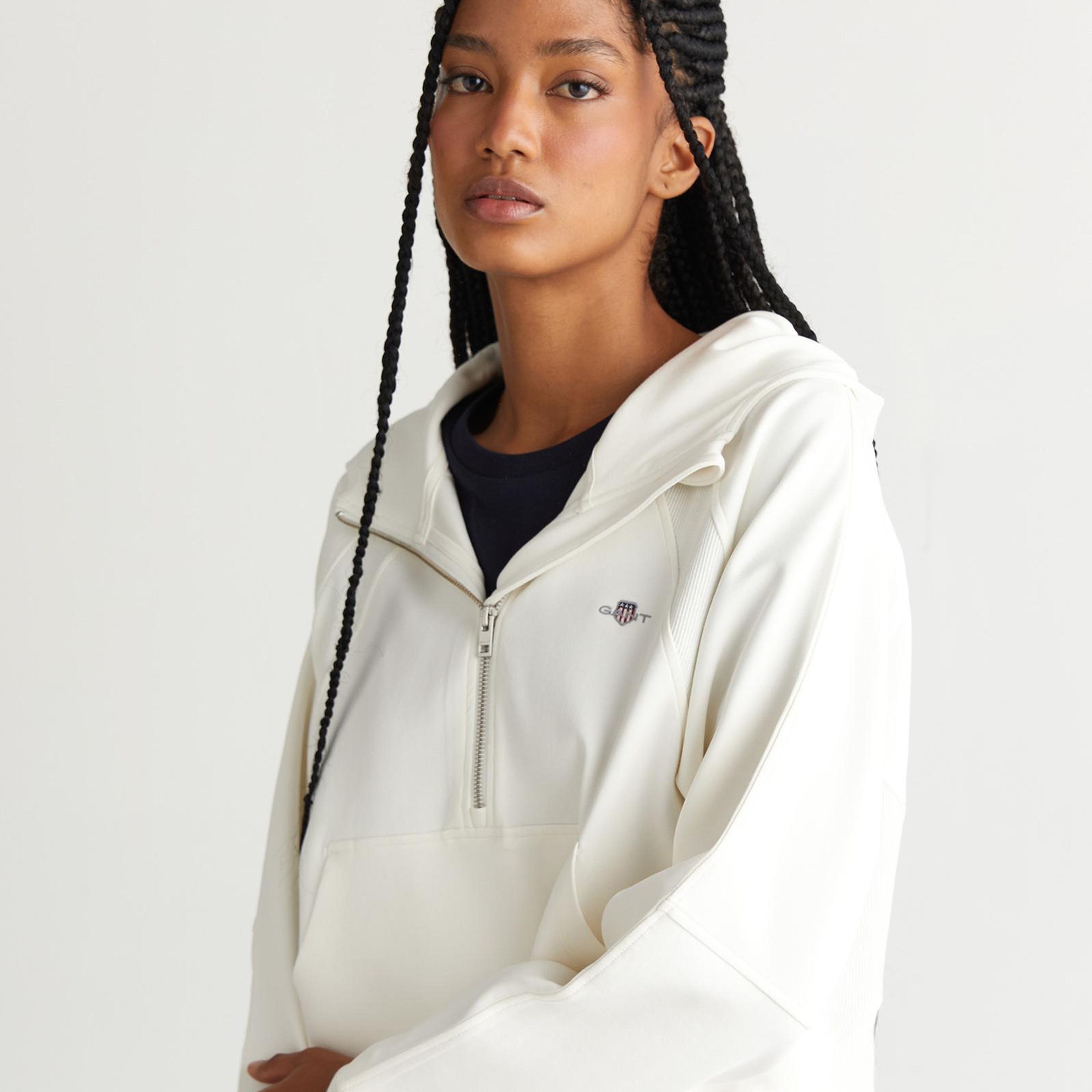 GANT Kadın Beyaz Regular Fit Kapüşonlu Sweatshirt