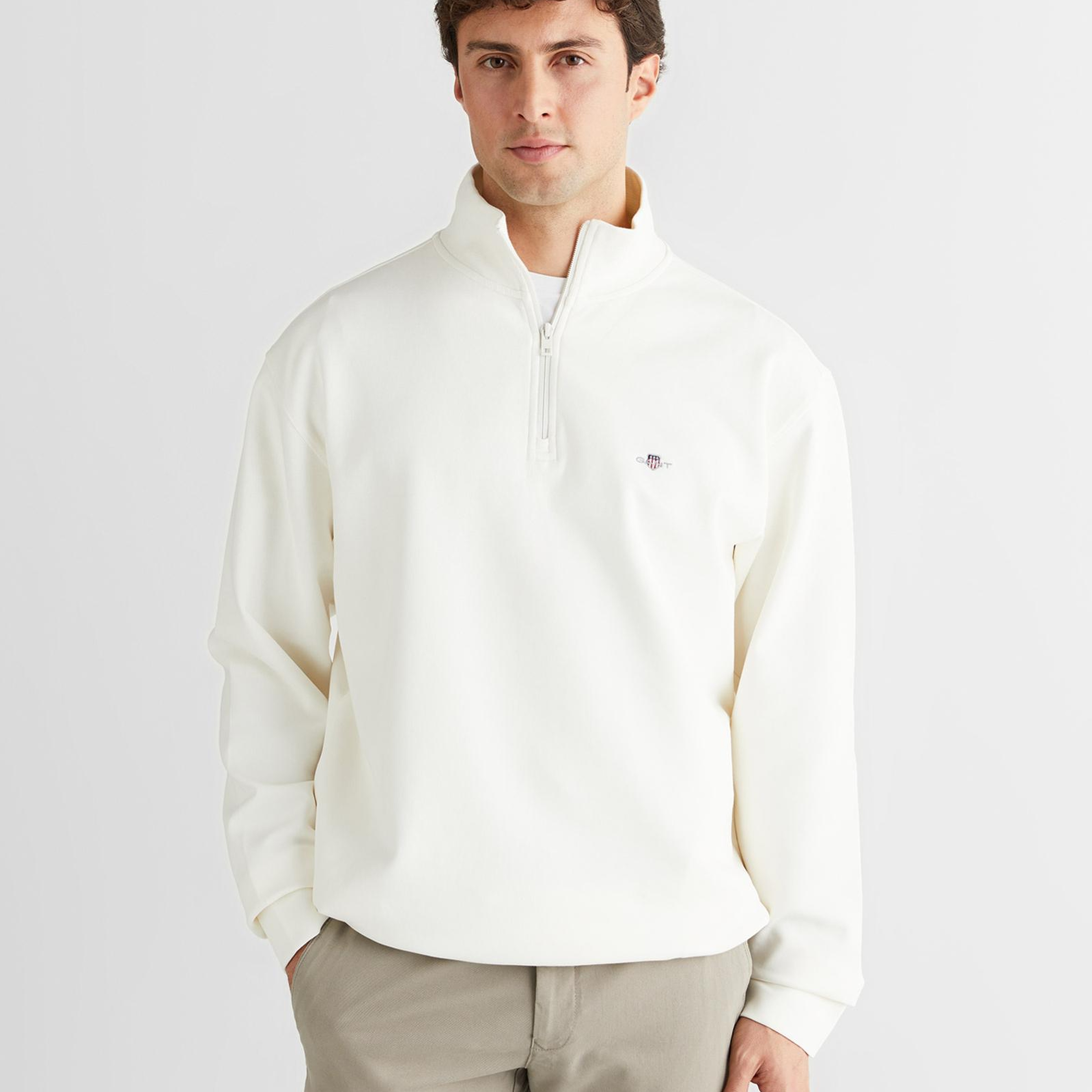 GANT Erkek Beyaz Relaxed Fit Yarım Fermuarlı Sweatshirt