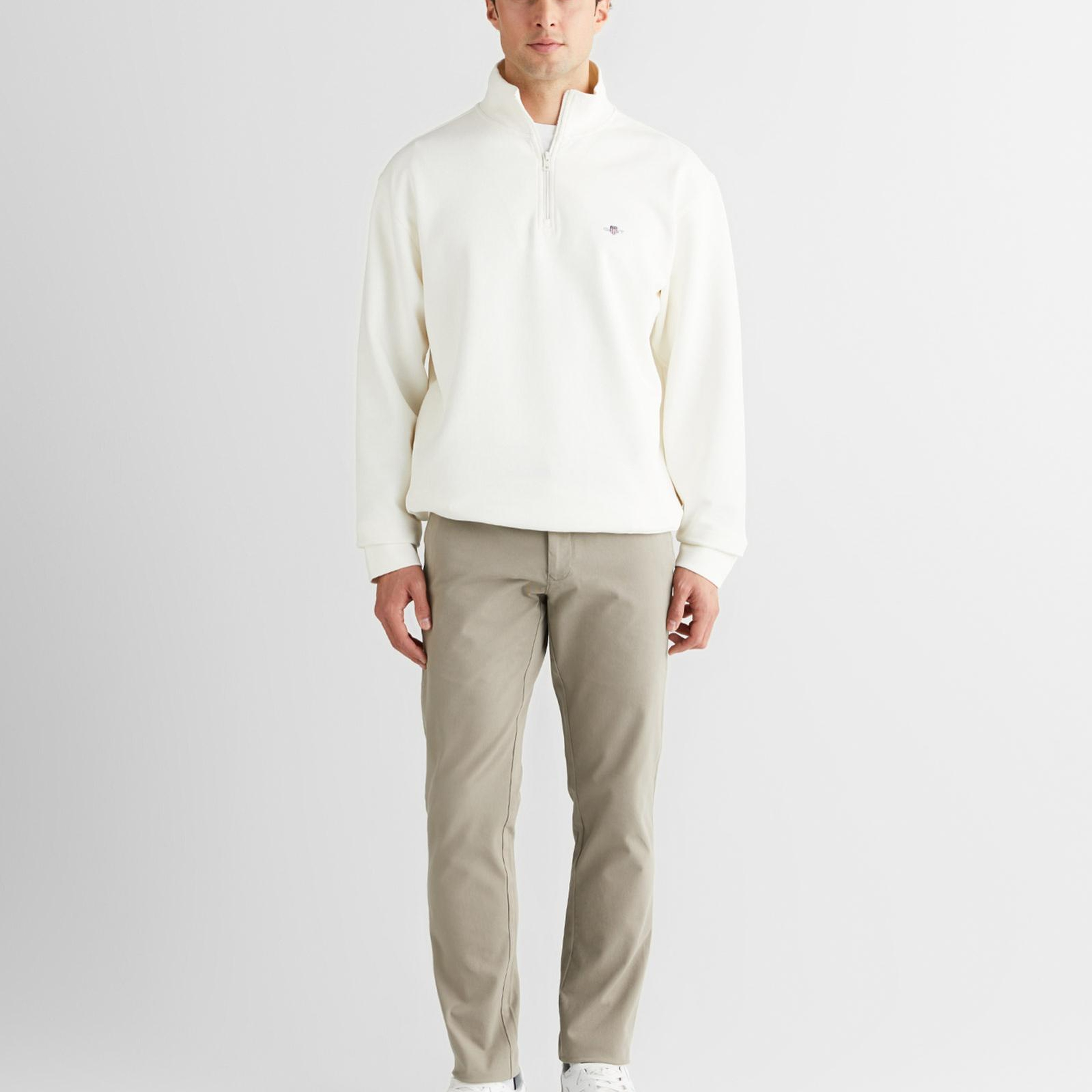 GANT Erkek Beyaz Relaxed Fit Yarım Fermuarlı Sweatshirt